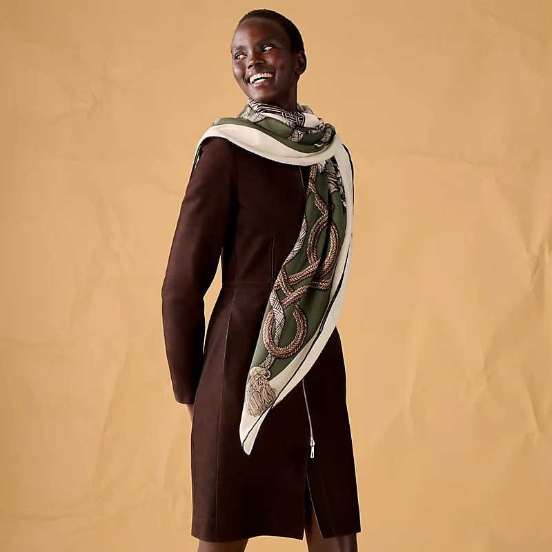 ❄RHMS2584双面同色 140x140cm 70%羊绒30%真丝爱马仕《鞍马》