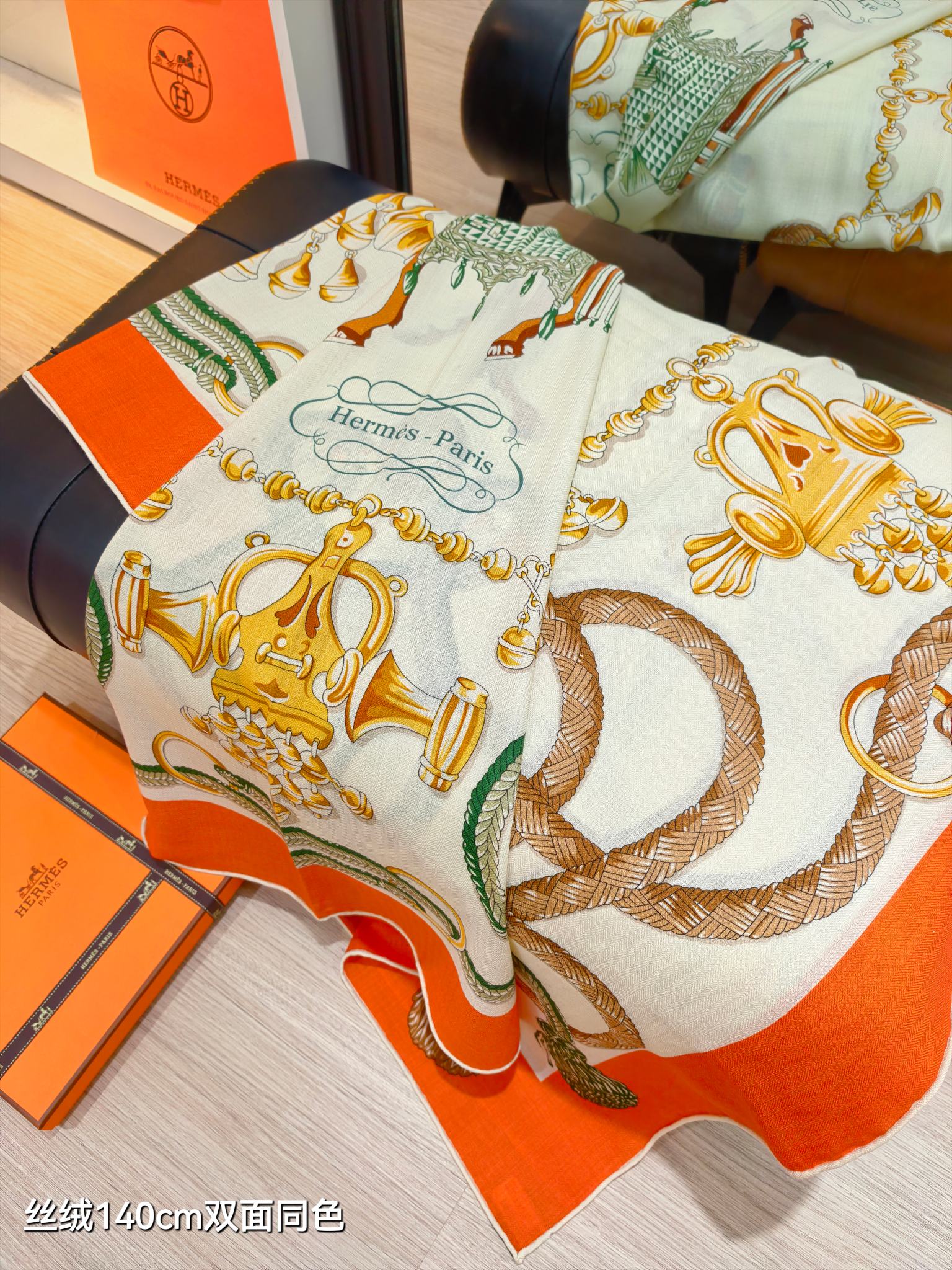 ❄RHMS2584双面同色 140x140cm 70%羊绒30%真丝爱马仕《鞍马》