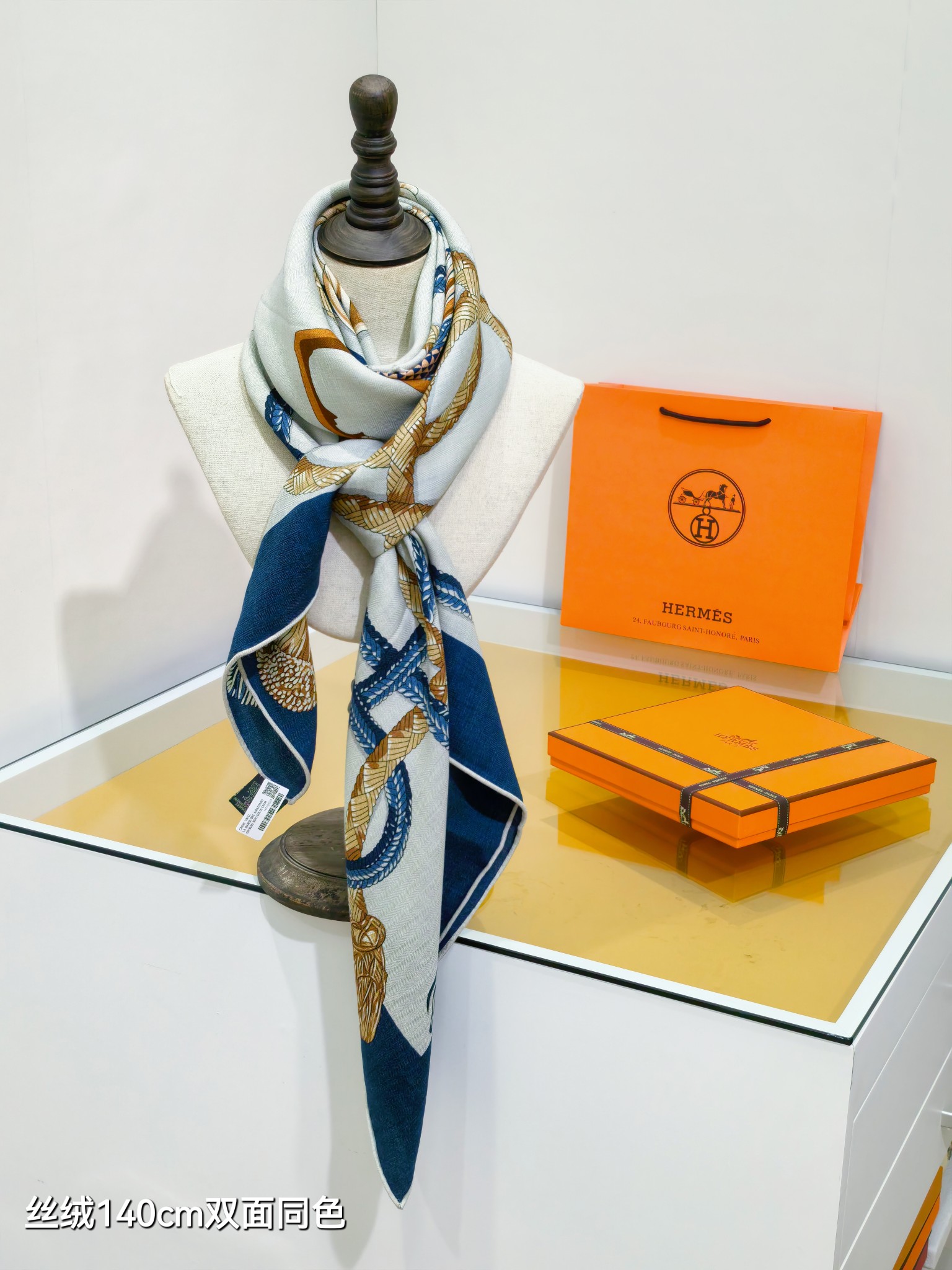 ❄RHMS2584双面同色 140x140cm 70%羊绒30%真丝爱马仕《鞍马》