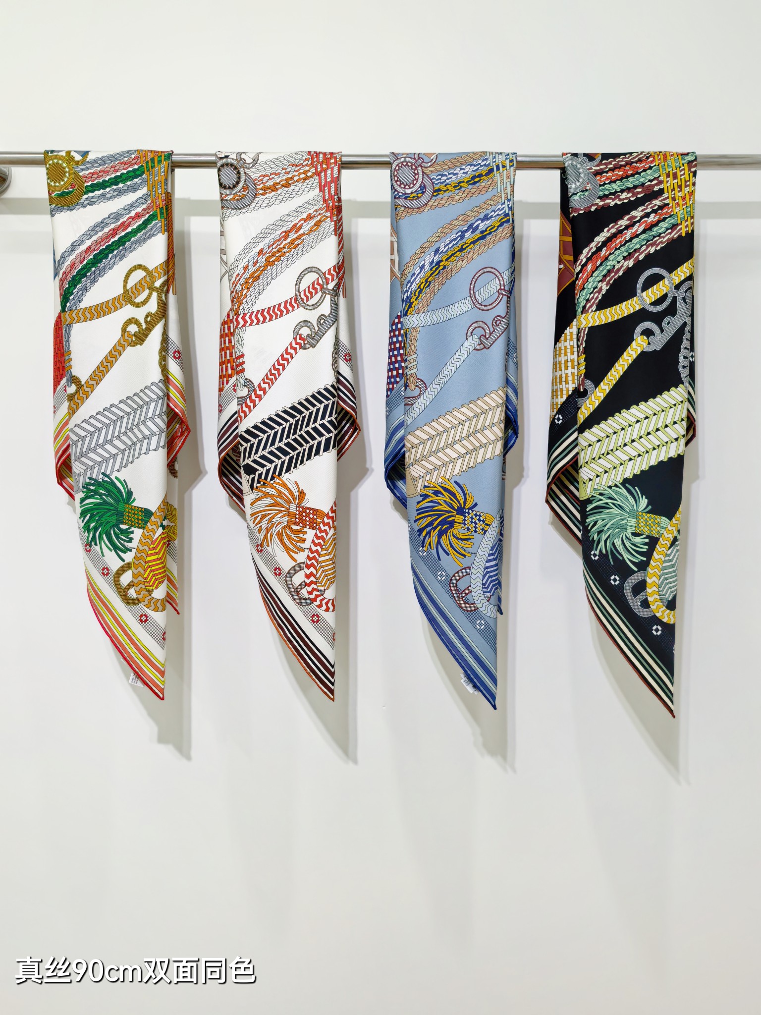 🌼SHMS258518姆米双面 90x90cm斜纹真丝爱马仕《》