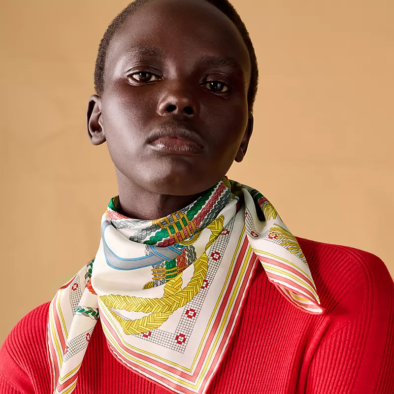 🌼SHMS258518姆米双面 90x90cm斜纹真丝爱马仕《》