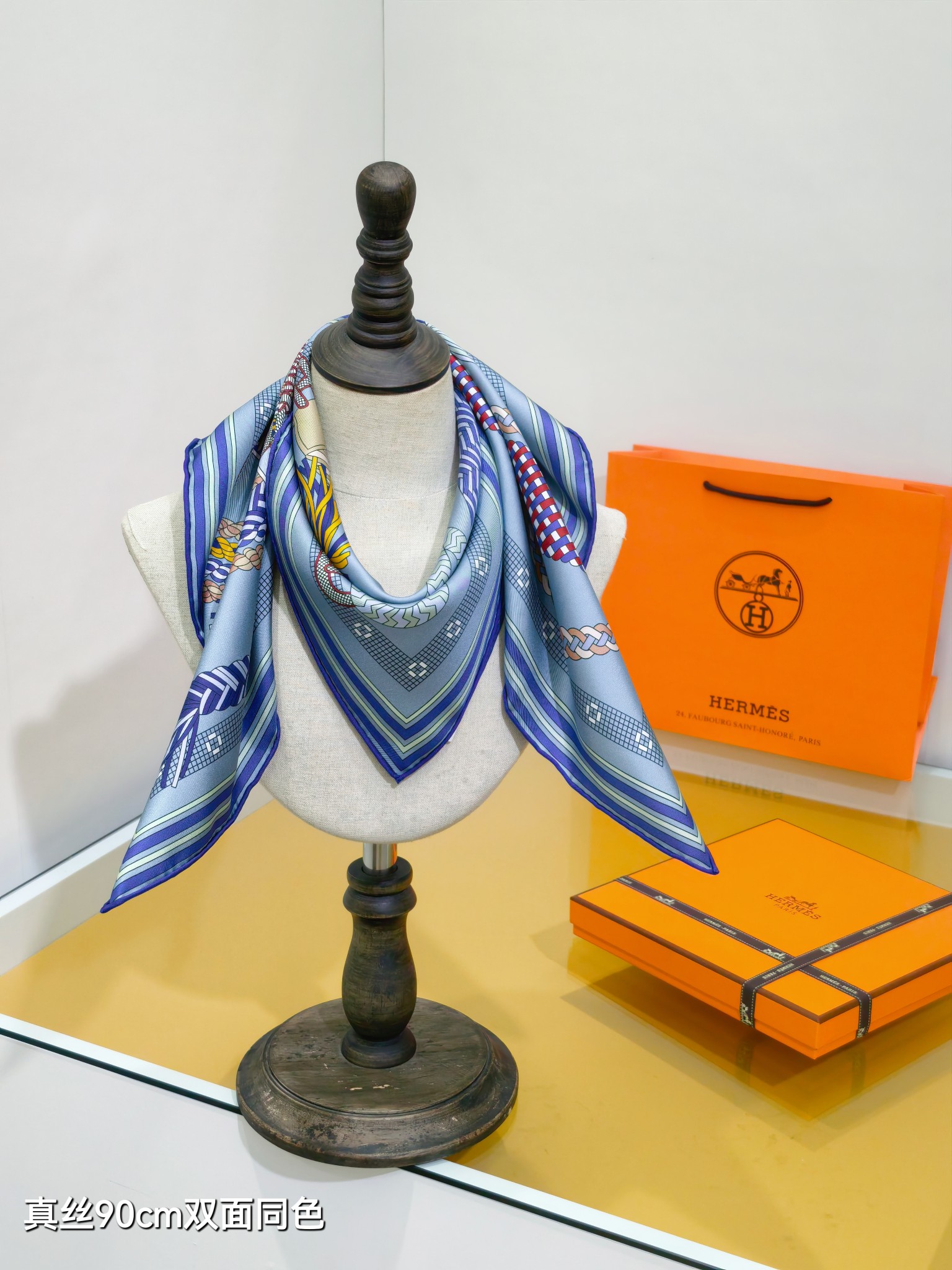 🌼SHMS258518姆米双面 90x90cm斜纹真丝爱马仕《》