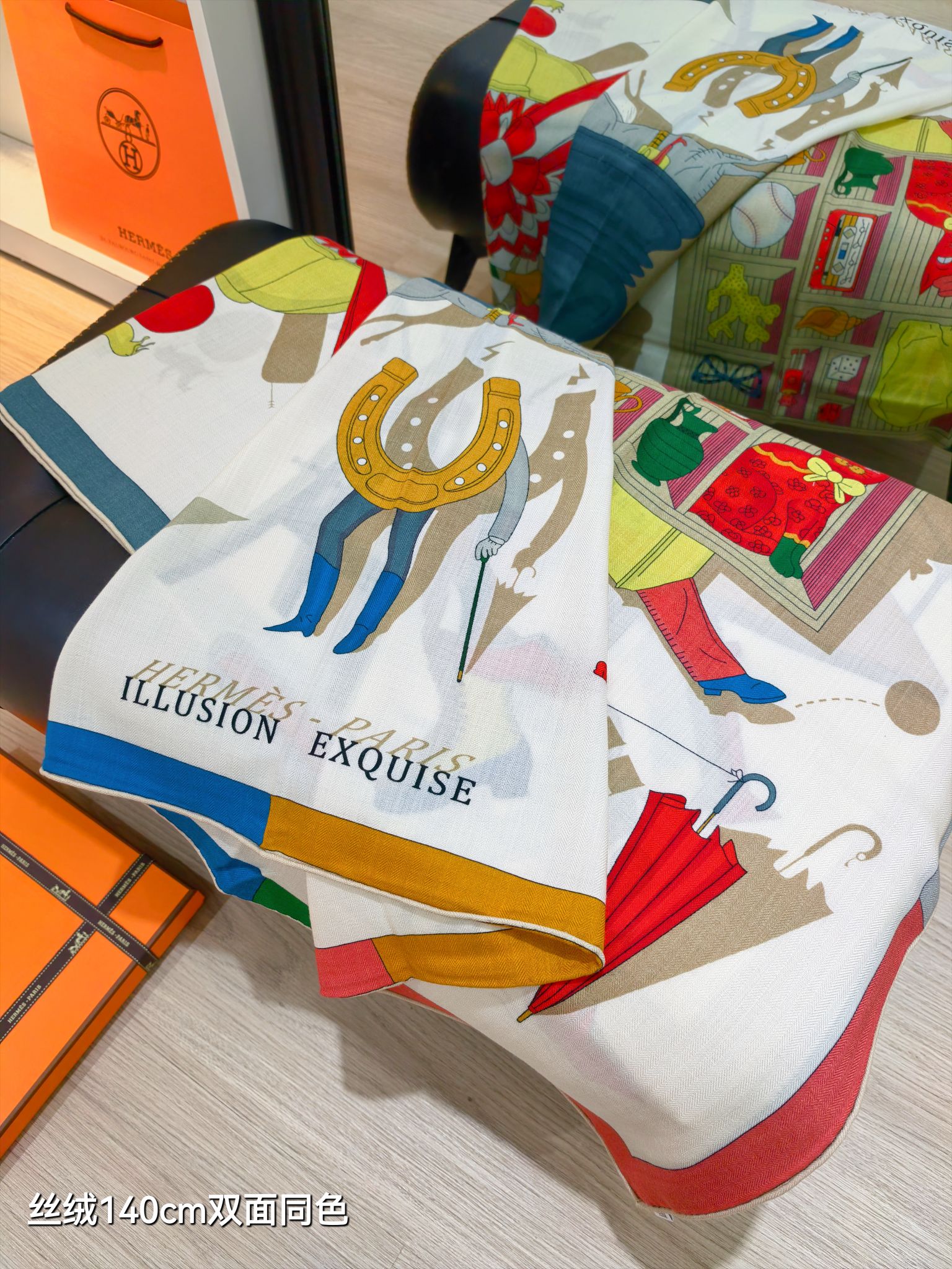 ❄RHMS2586双面同色 140x140cm 70%羊绒30%真丝爱马仕《精巧错觉》