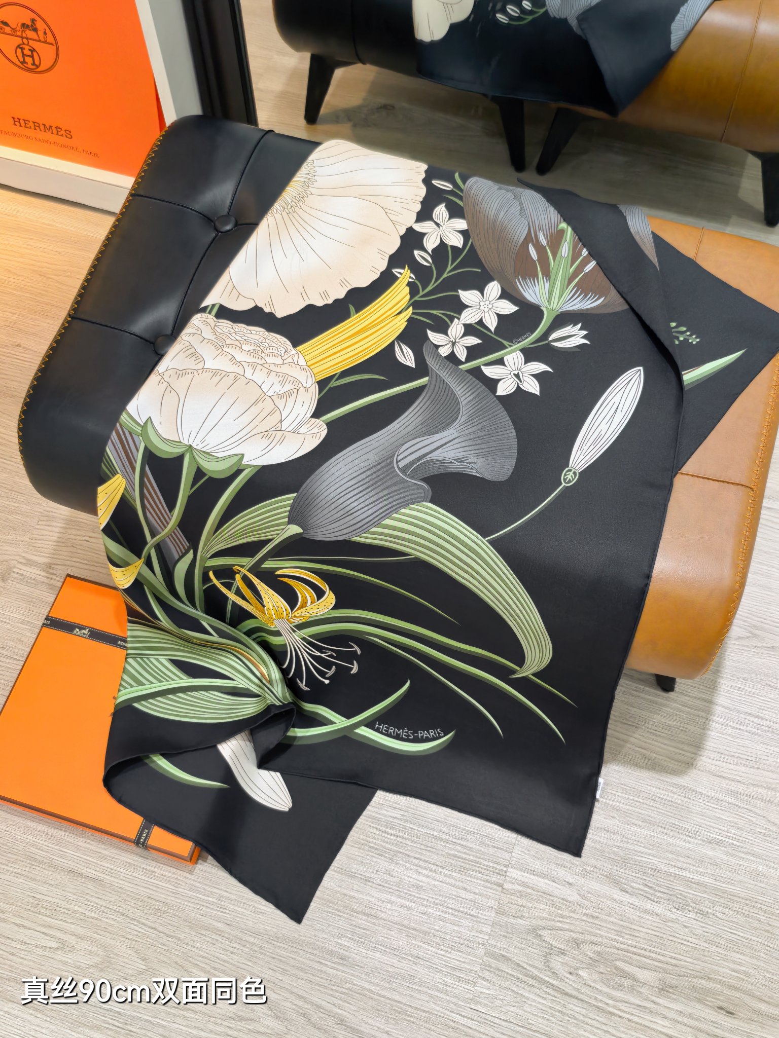 🌼SHMS258818姆米双面  90x90cm斜纹真丝爱马仕《永生花束》