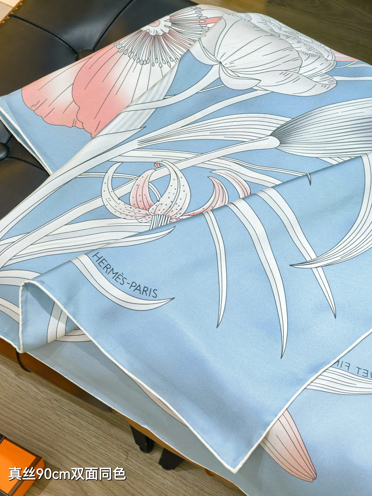 🌼SHMS258818姆米双面 90x90cm斜纹真丝爱马仕《永生花束》