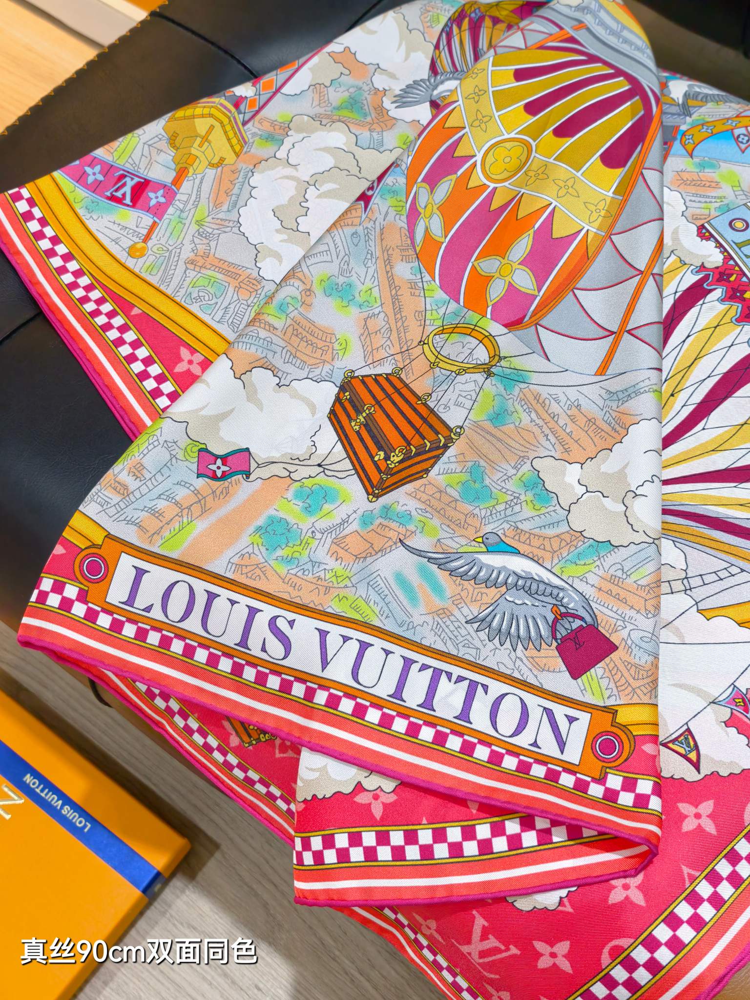 🌼SLV255618姆米双面 90x90cm斜纹真丝LV《》