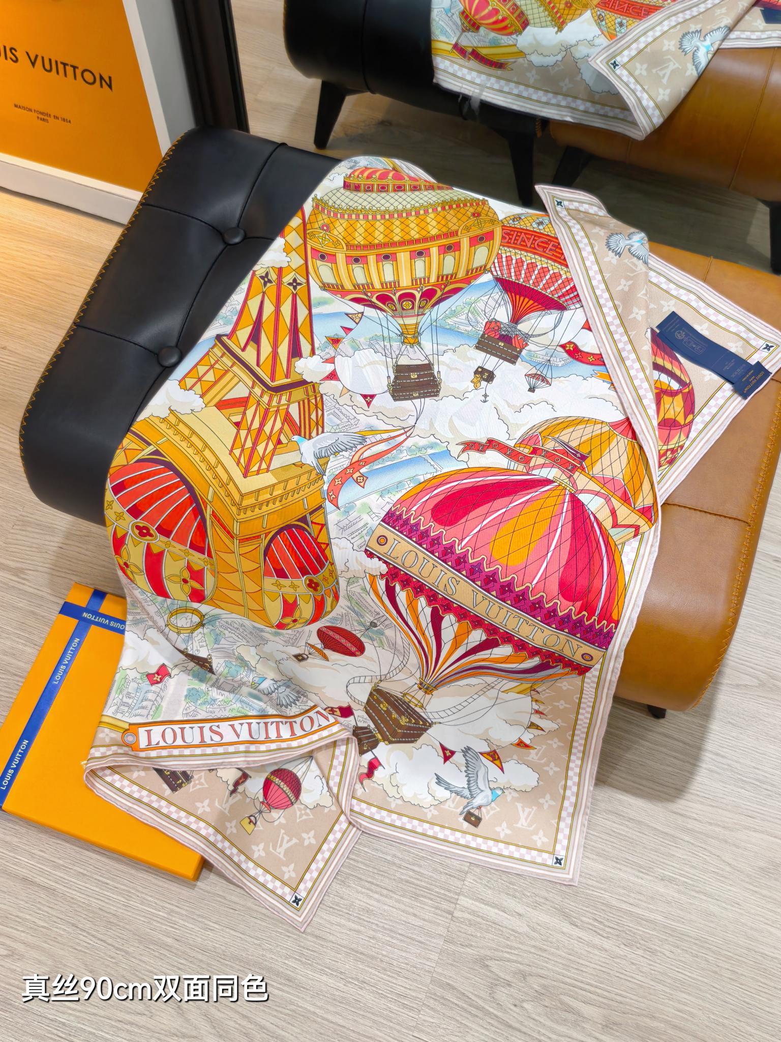 🌼SLV255618姆米双面 90x90cm斜纹真丝LV《》