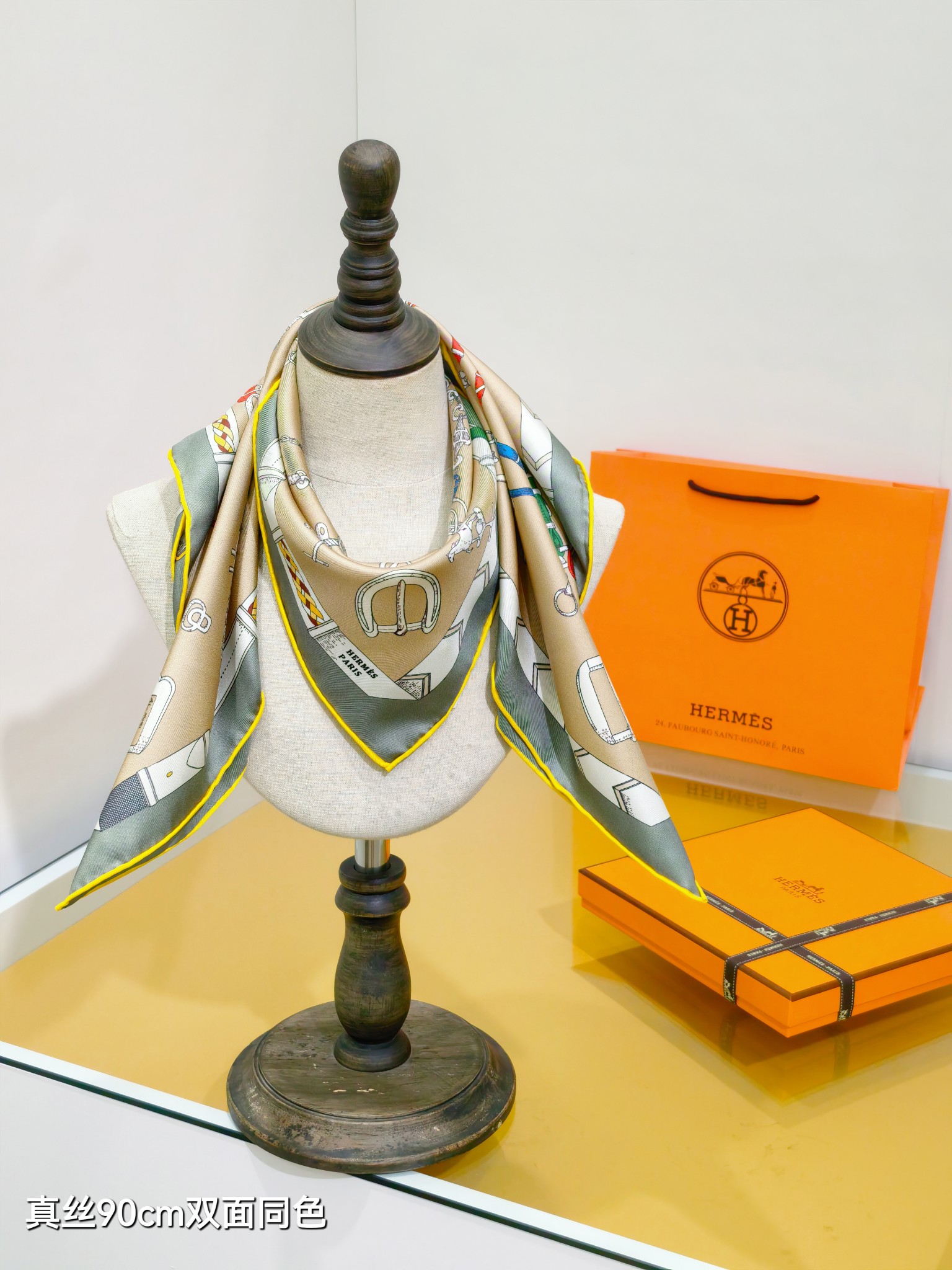 🌼SHMS258918姆米双面 90x90cm斜纹真丝爱马仕《跃动的马儿》