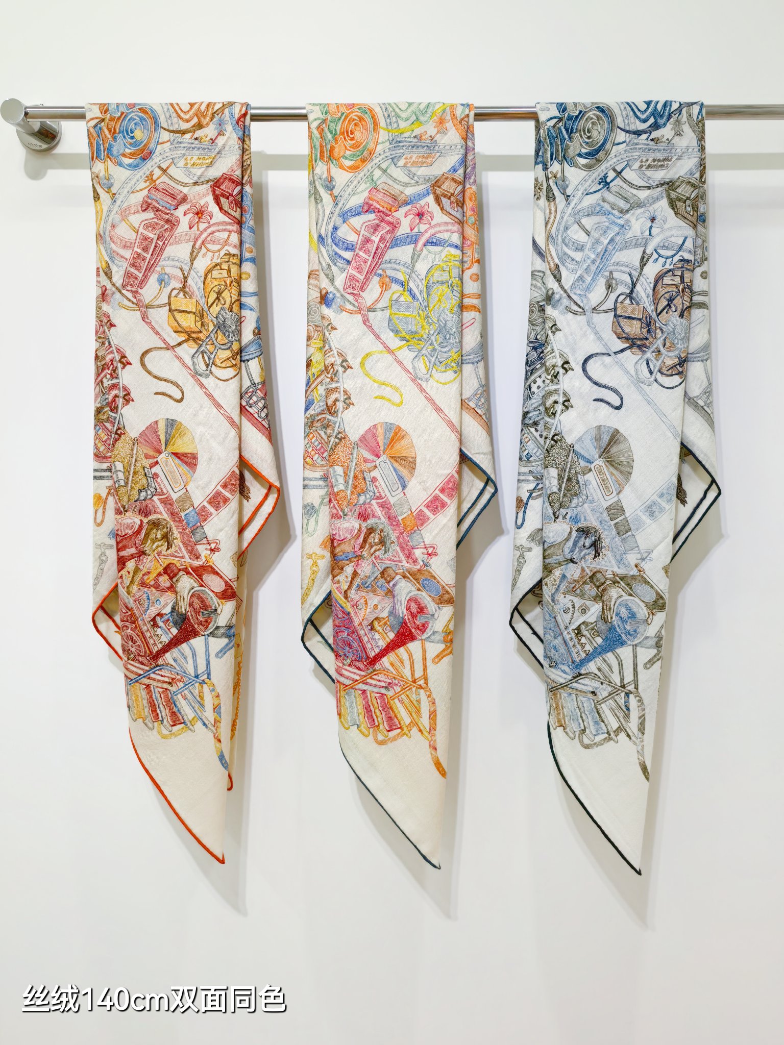 ❄RHMS2592双面同色 140x140cm 70%羊绒30%真丝爱马仕《爱马仕世界》