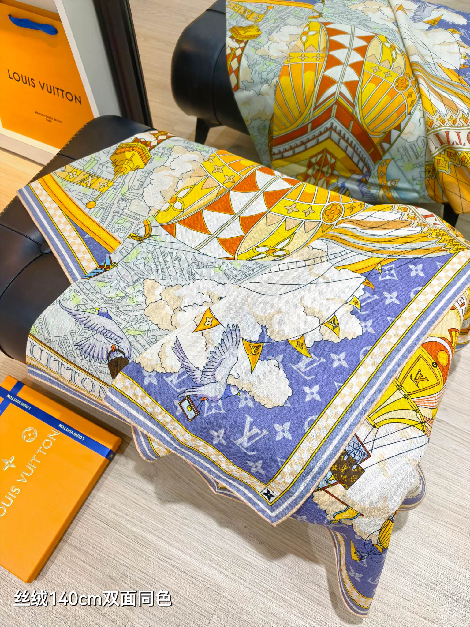 ❄RLV2557双面同色 140x140cm 70%羊绒30%真丝LV《》