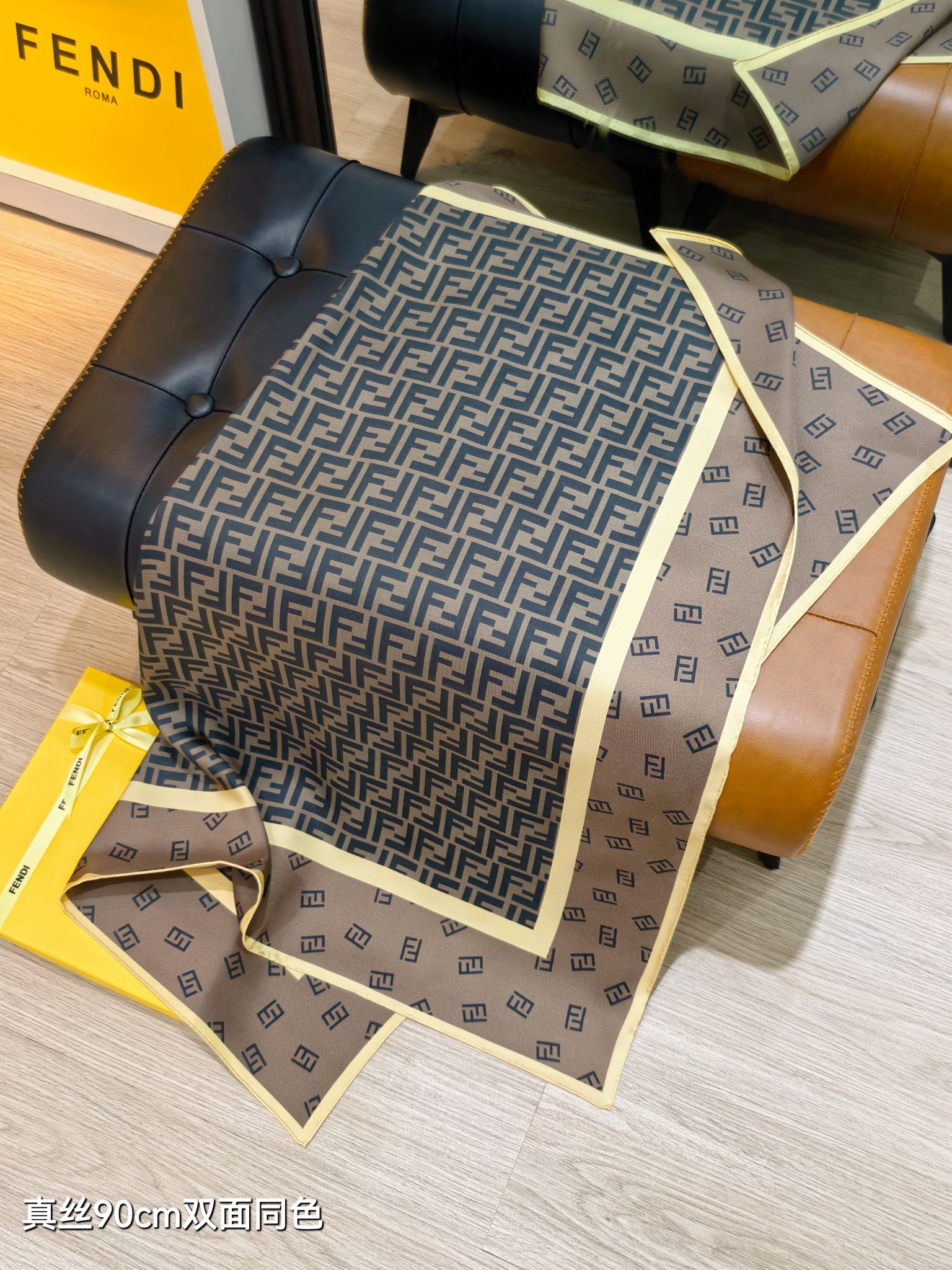 🌼SFD251118姆米双面 90x90cm斜纹真丝芬迪《》