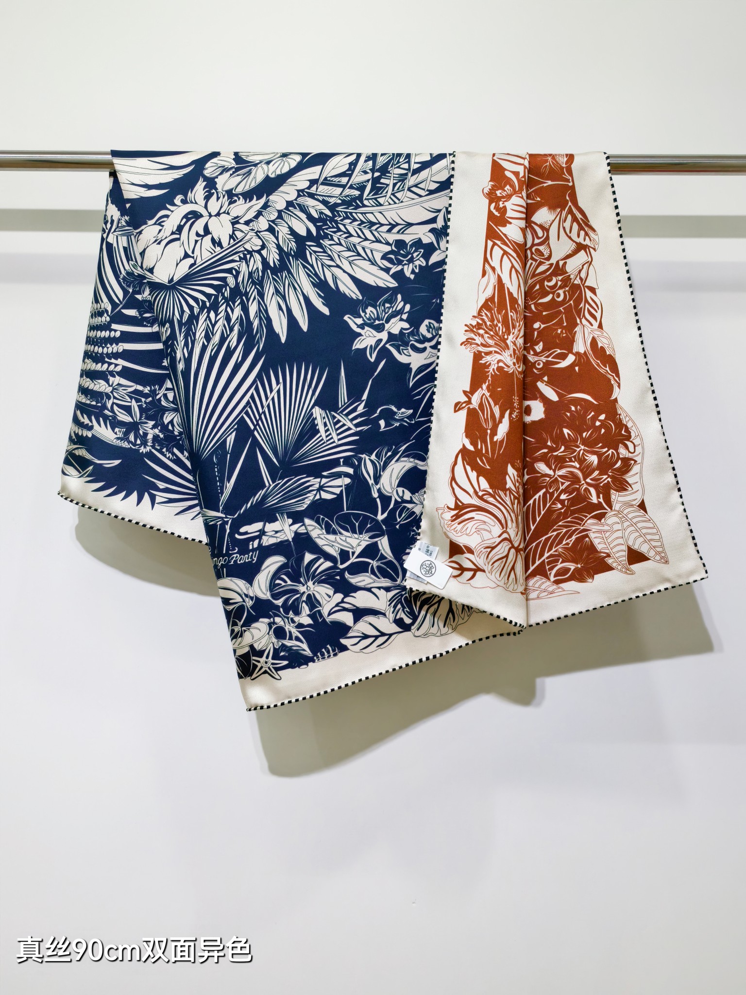 🌼SHMS259718姆米双面异色 90x90cm斜纹真丝爱马仕《红鹤派对图腾版》