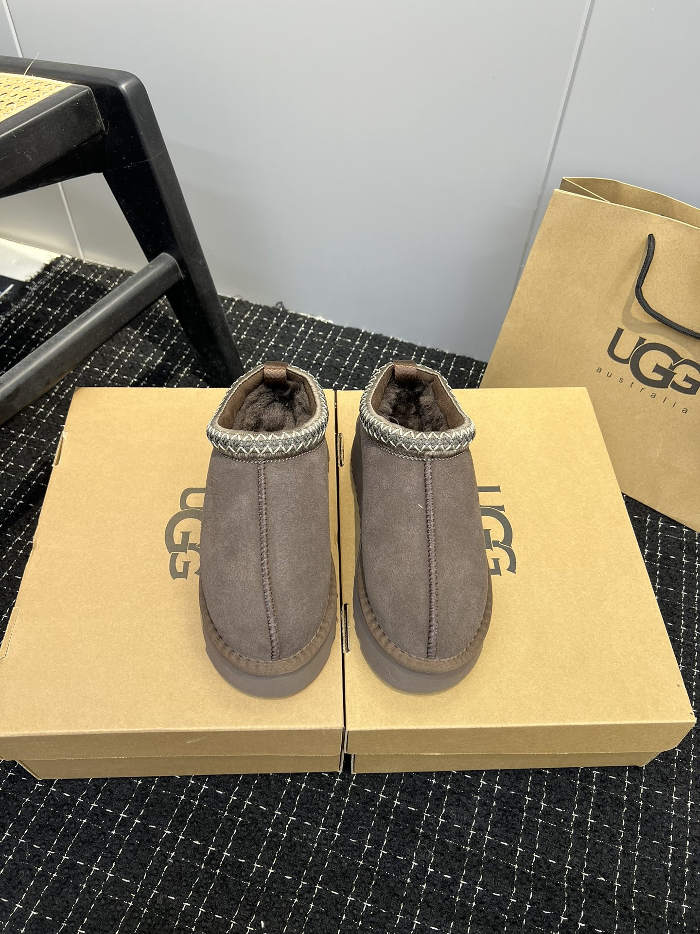 _deE9sMzpxAKMSqHsjEPFhfJswIAUIeomdLchUHw