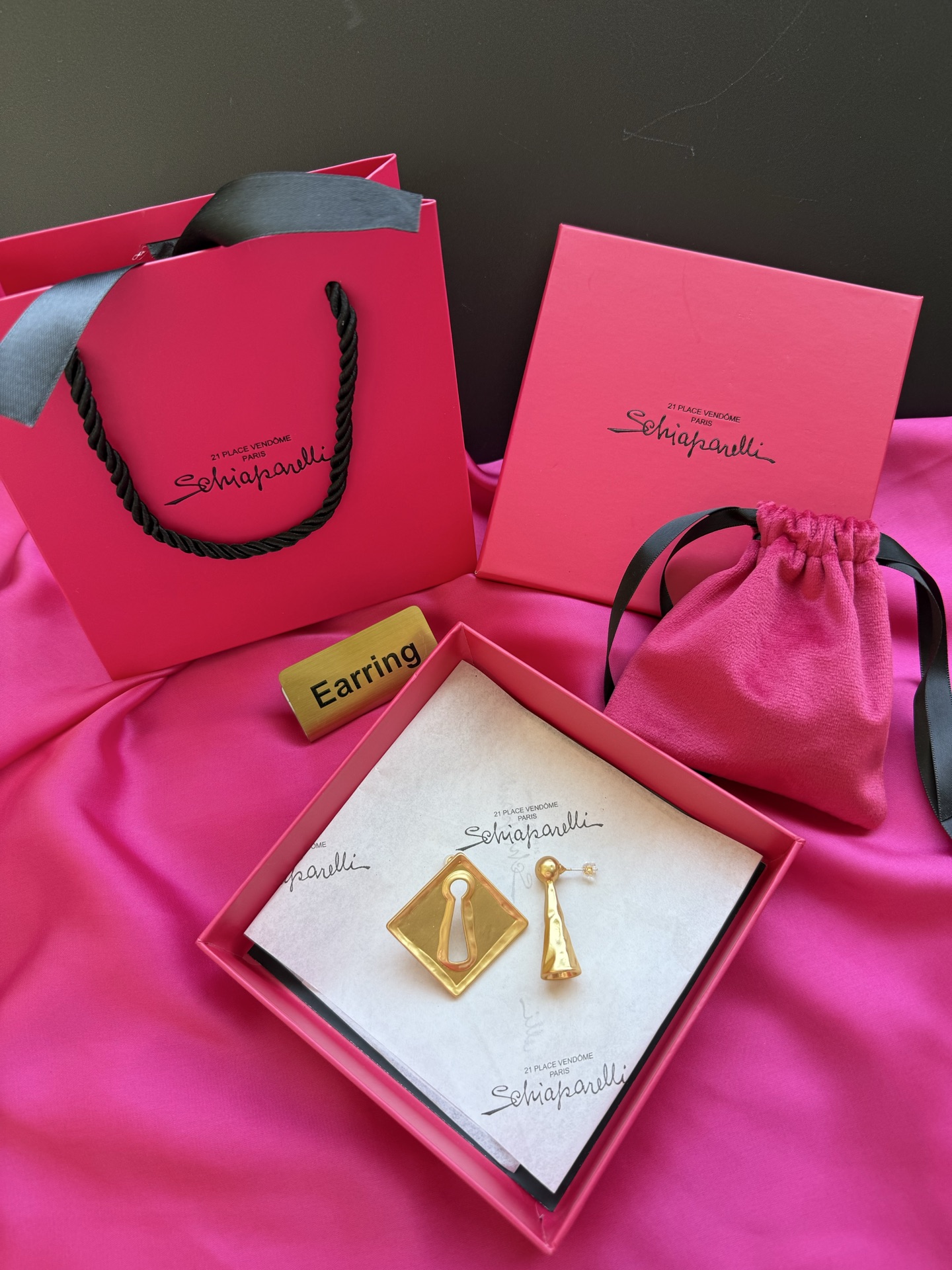 Серьги Schiaparelli
