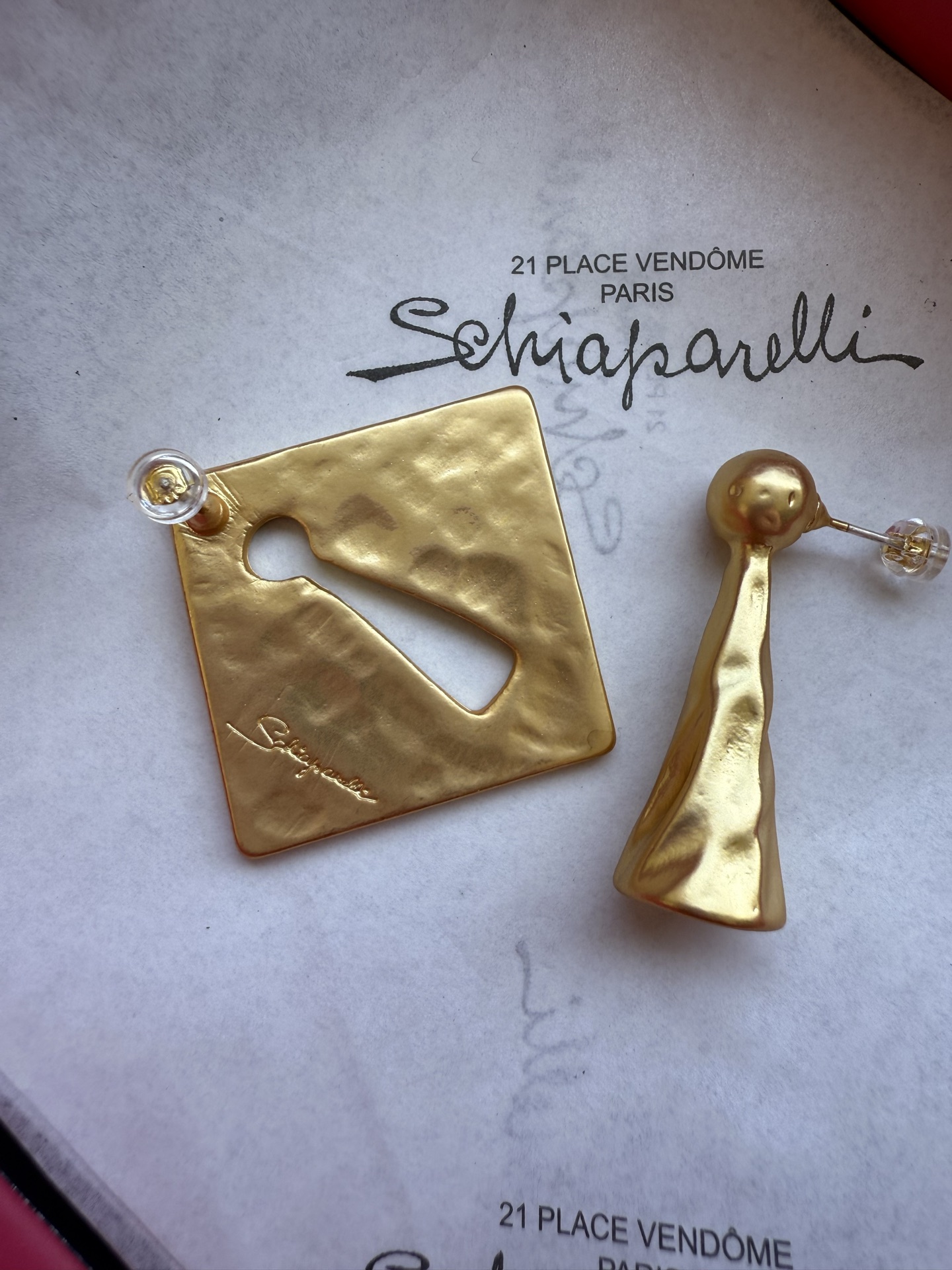 Серьги Schiaparelli