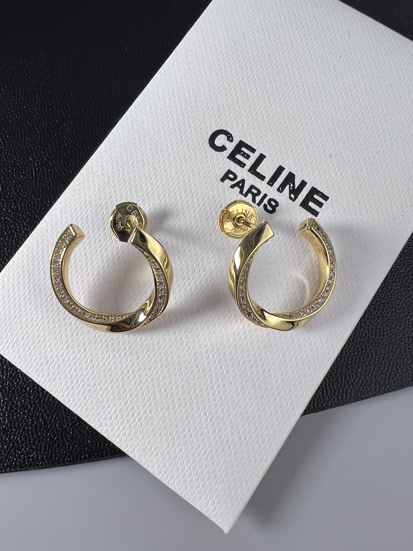 Celine扭线半钻耳钉