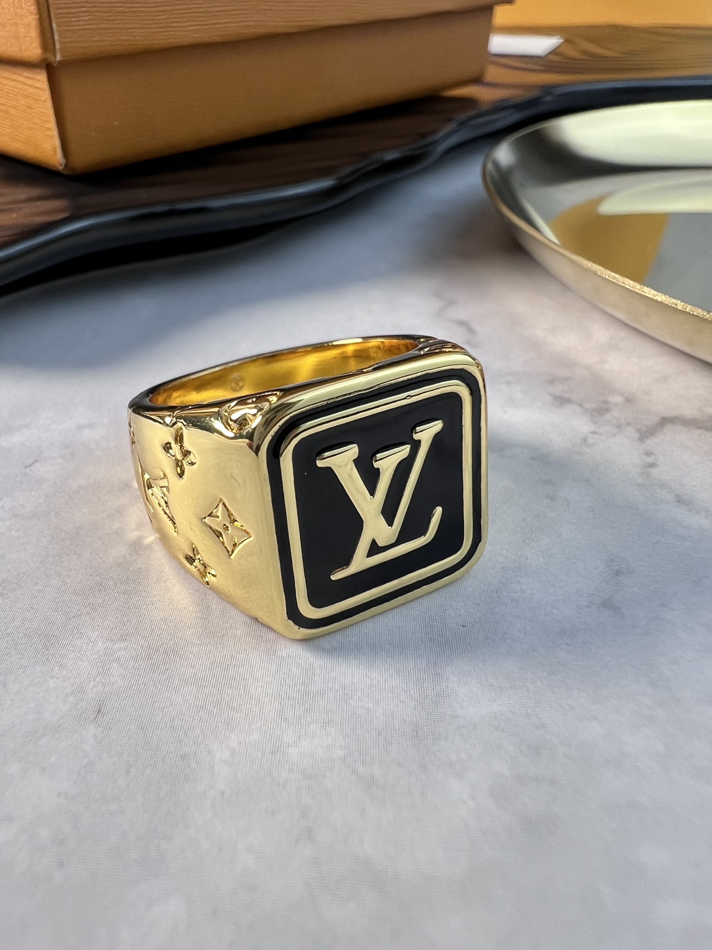Louis Vuitton Sieraden Ringen Koop de beste kwaliteit replica
 Geel