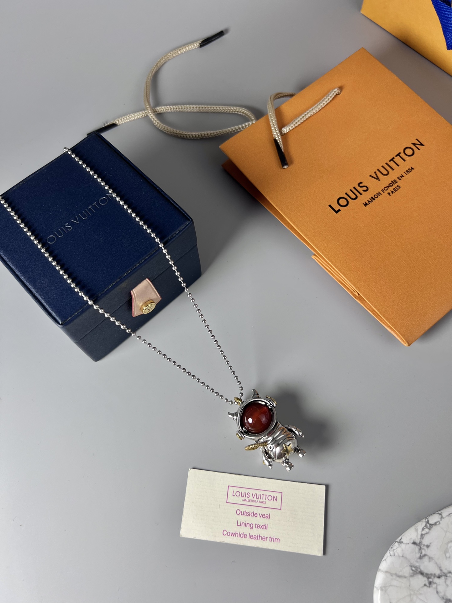 。LV 宇航员 限量版 项链礼品定制