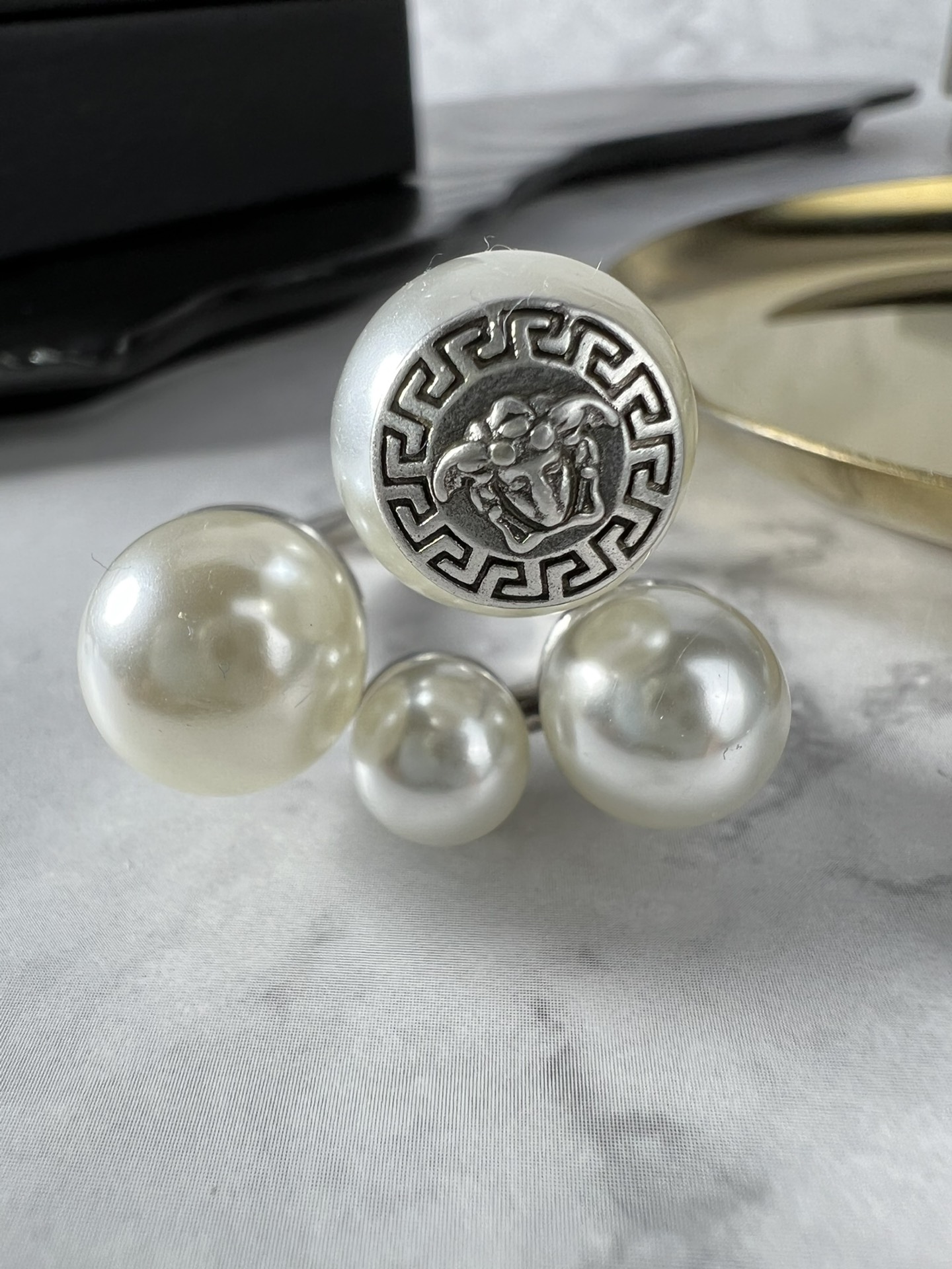 #260. Versace, Versace, Versace, Pearl, heads, rings, openings - 图片 2