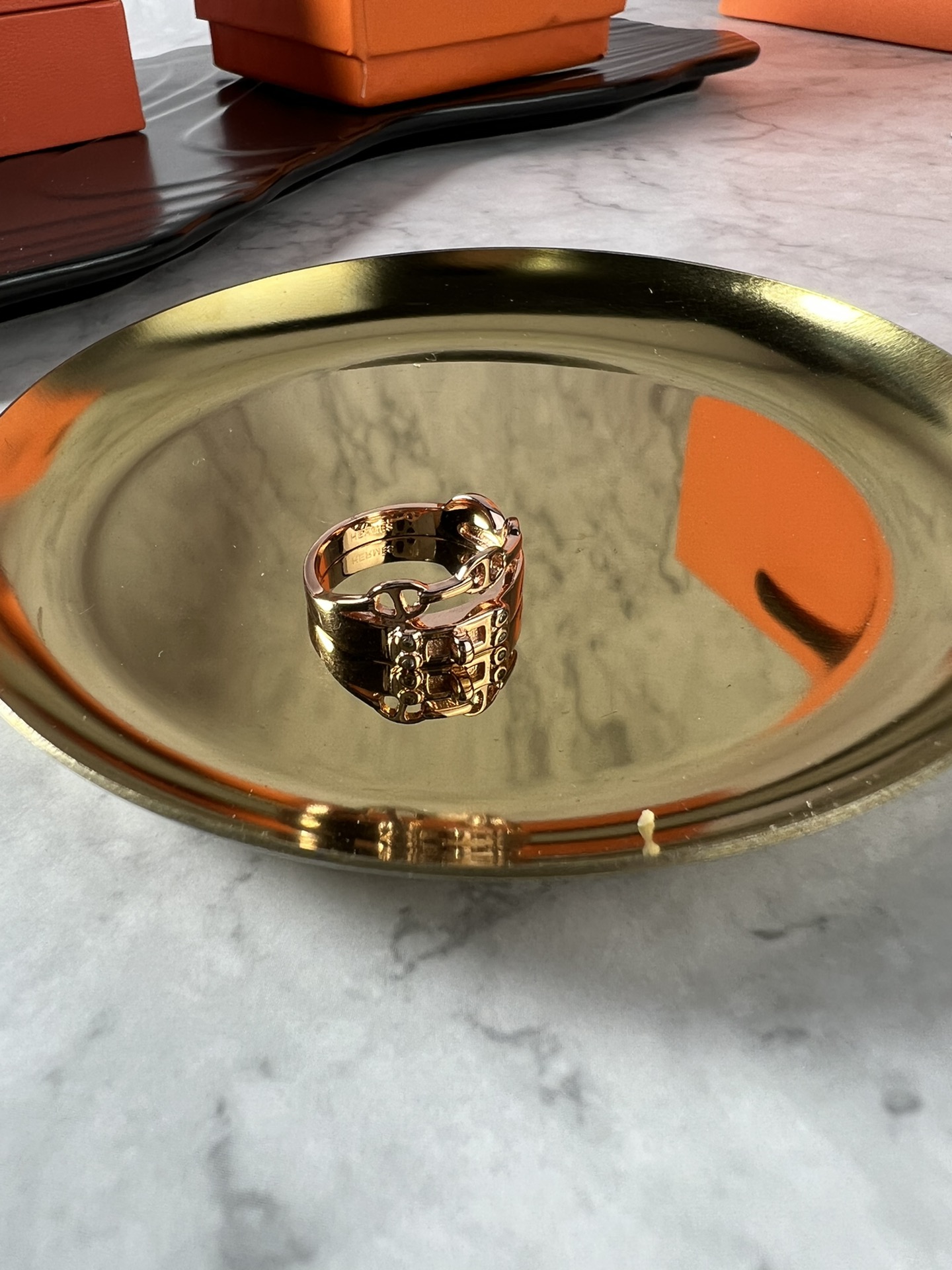 。HERMES 爱马仕 戒指
