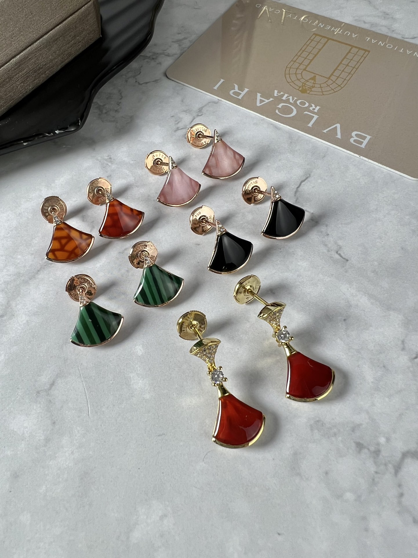 YHED075。BVLGARI 宝格丽耳钉 集合图