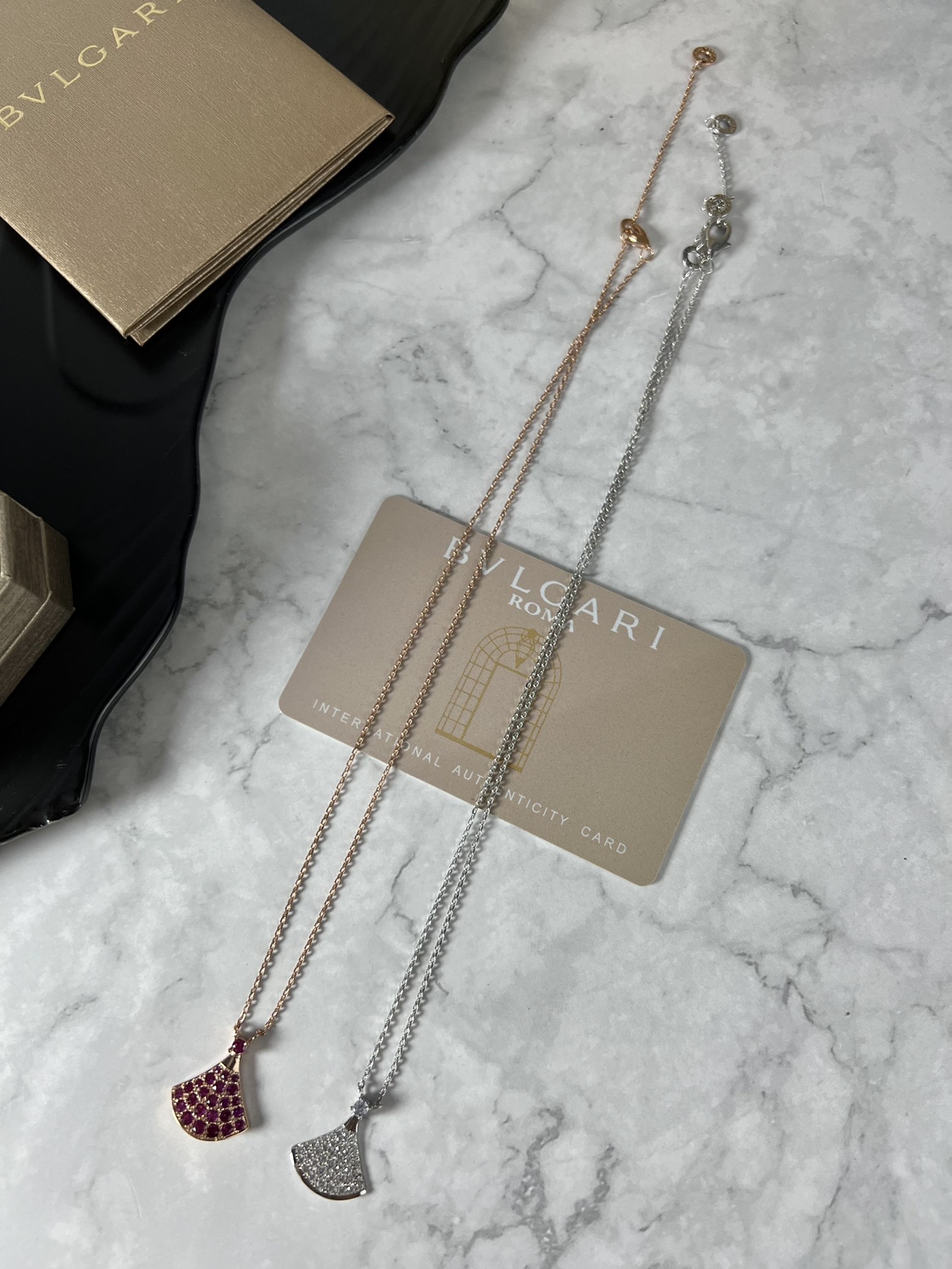 YHXL075。BVLGARI 宝格丽项链 集合图