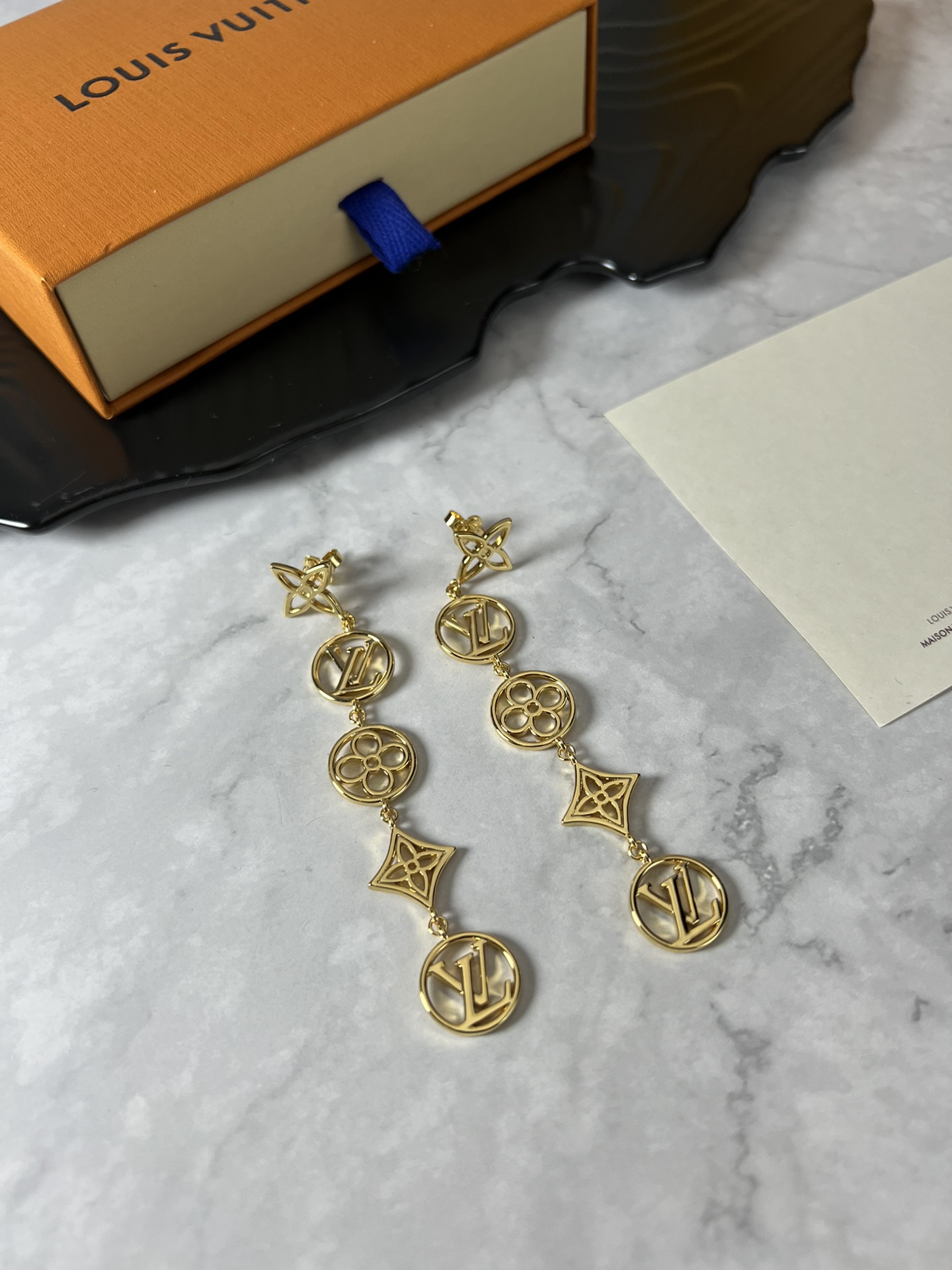 Designer
 Louis Vuitton Jewelry Earring