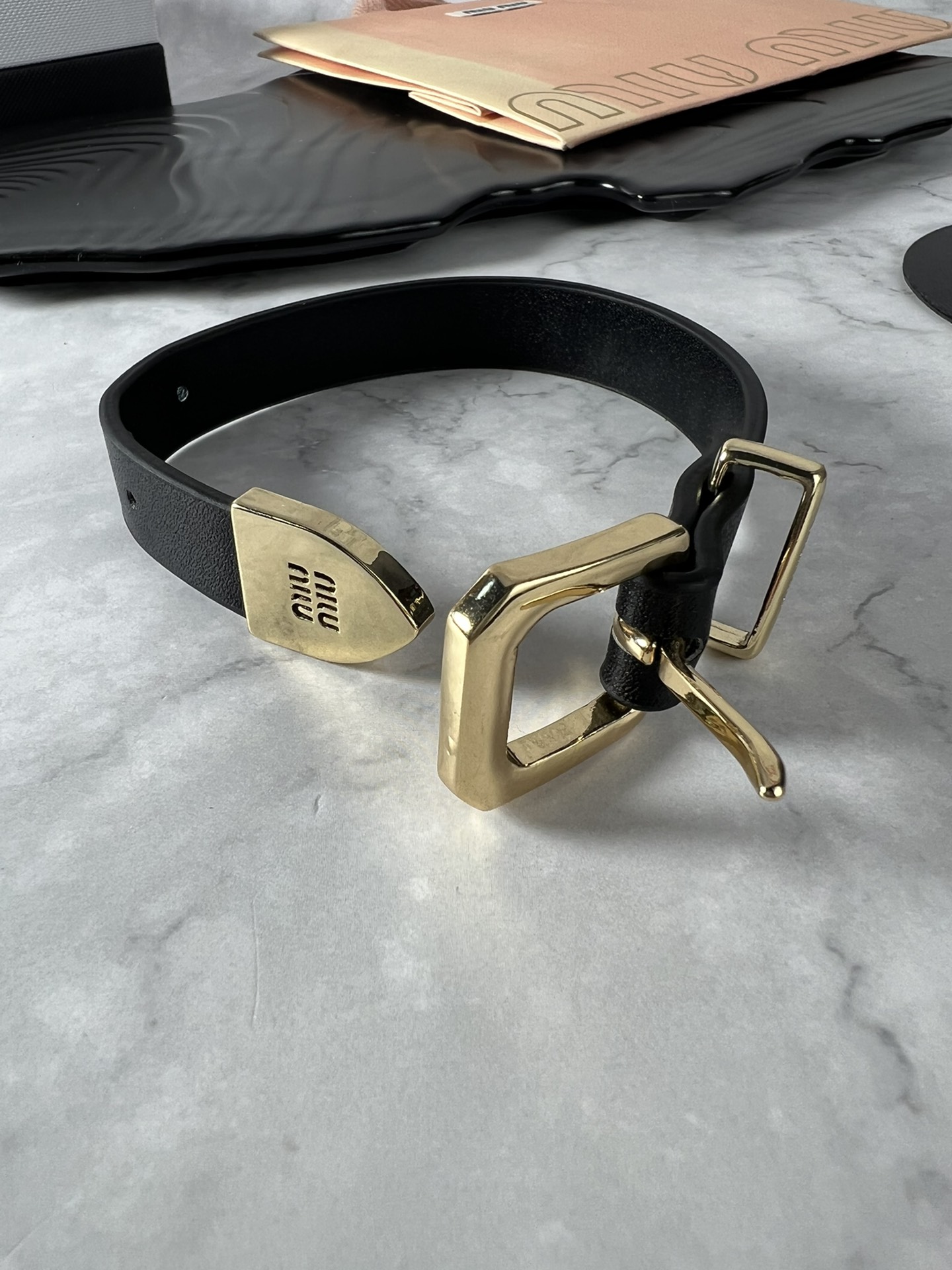 ¥425. MiuMiu Leather bracelet - 图片 1