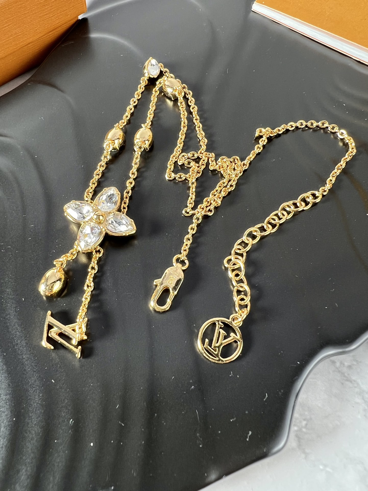 Louis Vuitton Haute Couture Haute Couture Fine Jewelry Necklace Bracelet 6