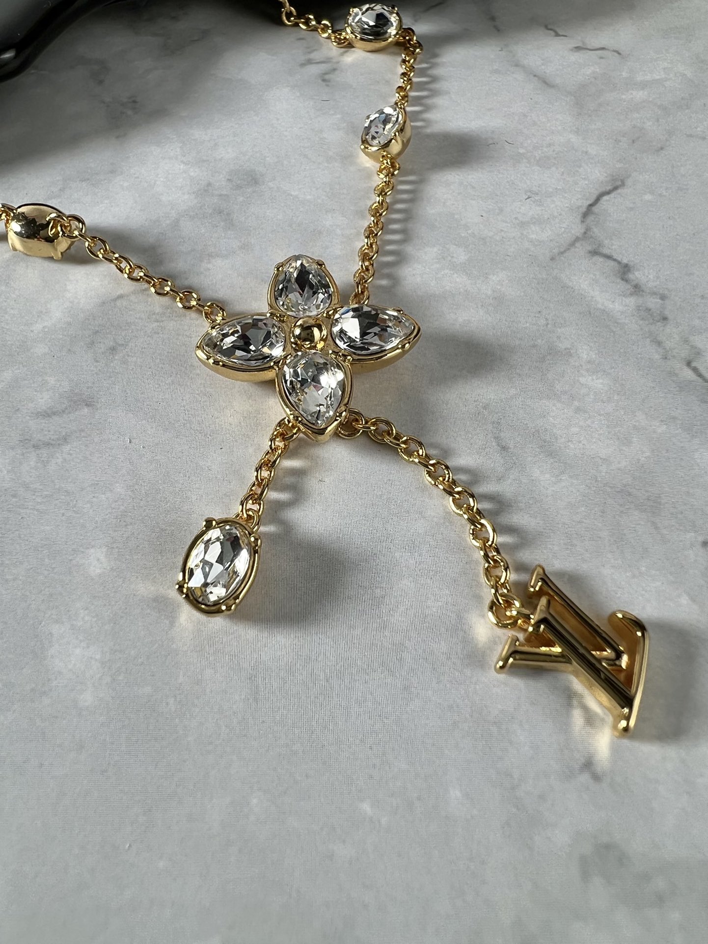 Louis Vuitton Haute Couture Haute Couture Fine Jewelry Necklace Bracelet 2