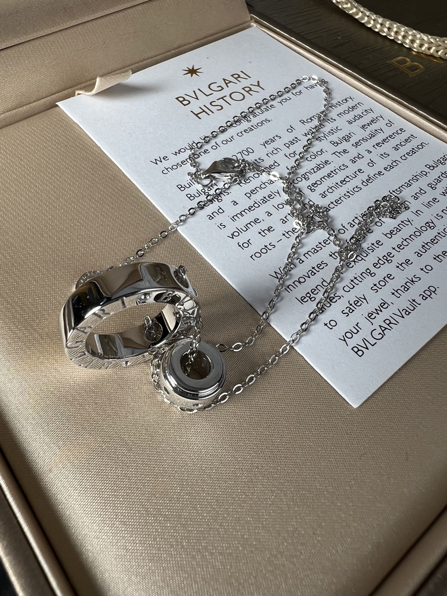 BVLGARI 宝格丽 项链
