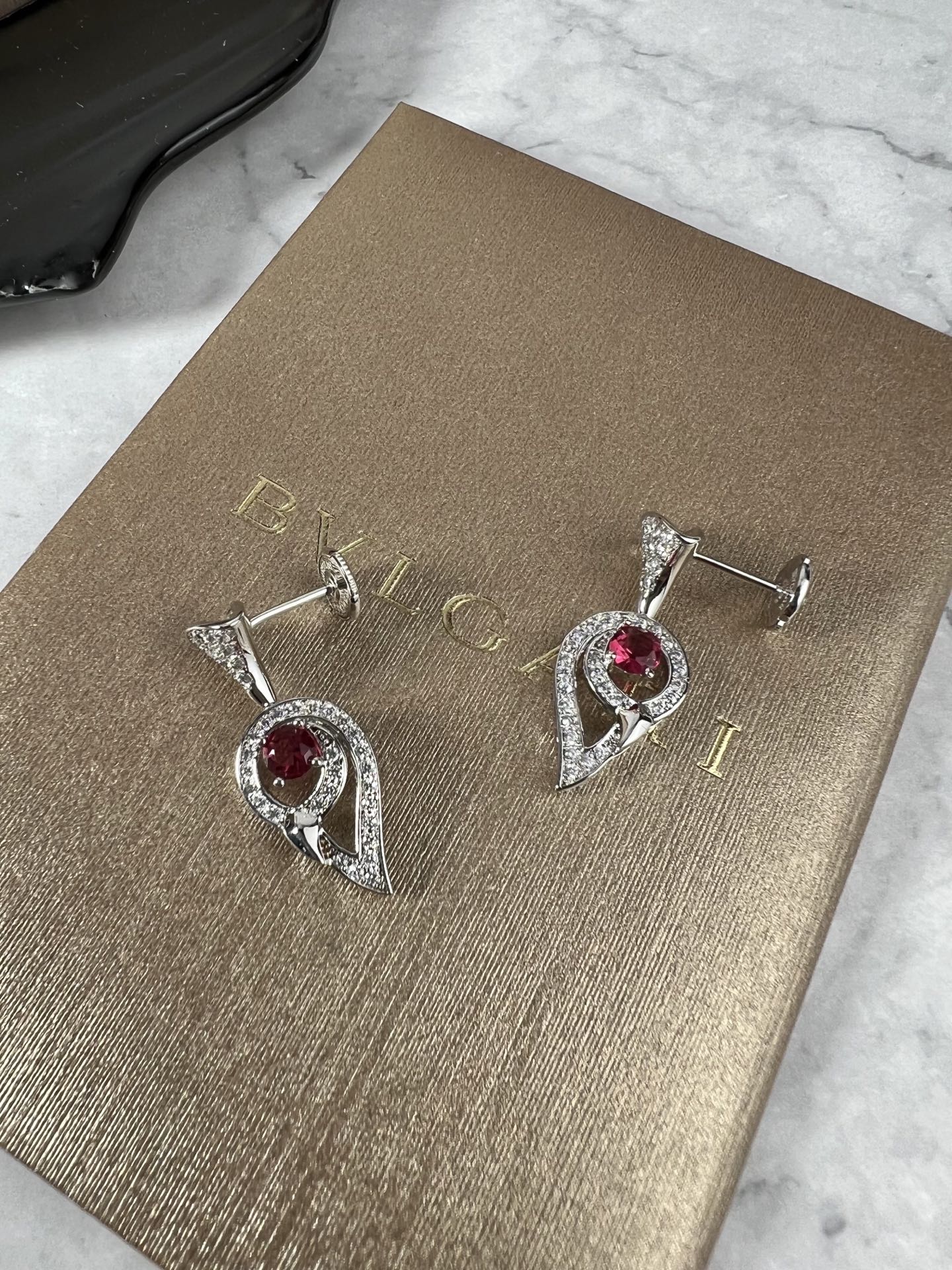 BVLGARI 宝格丽 耳钉