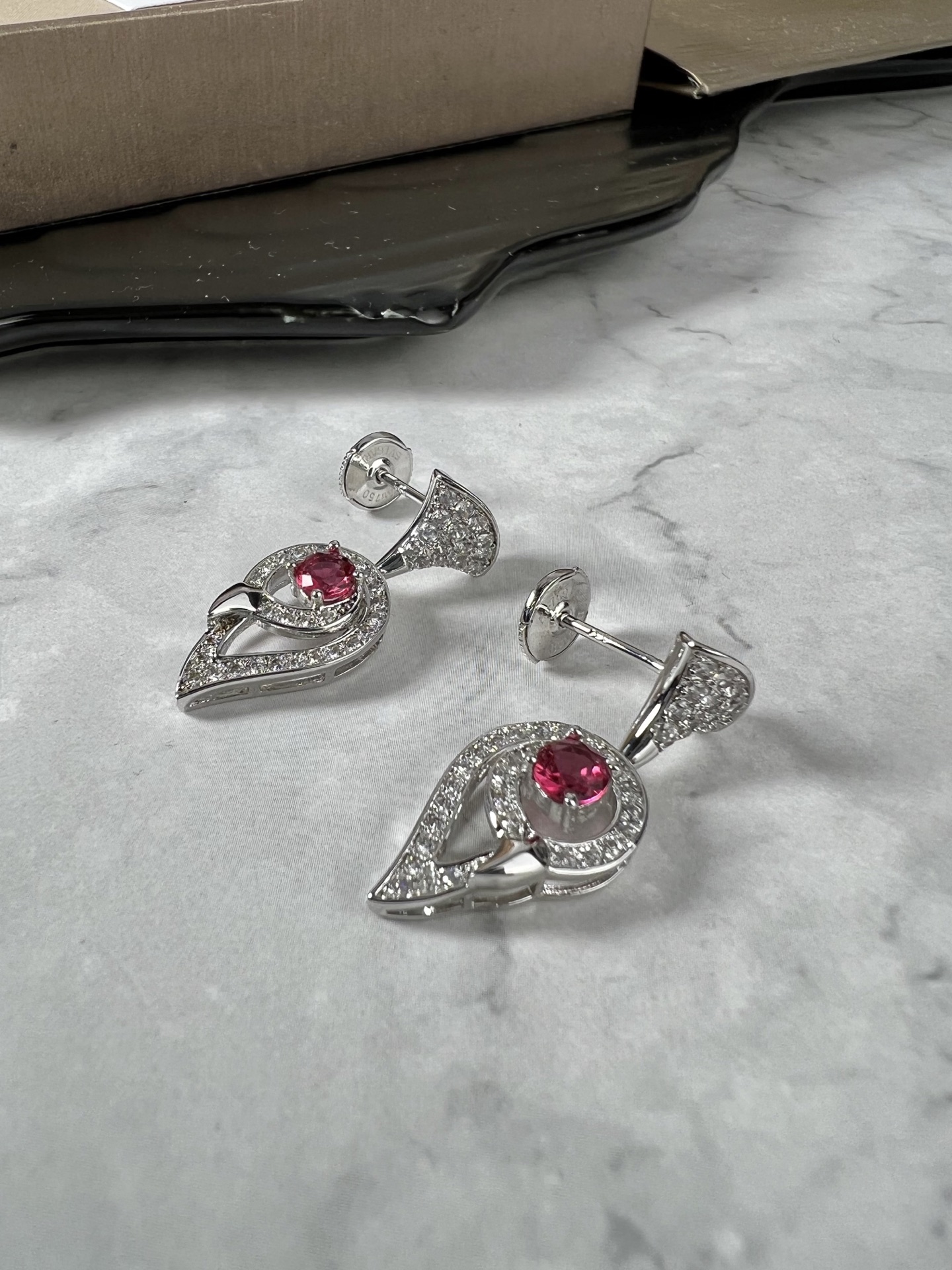 BVLGARI 宝格丽 耳钉