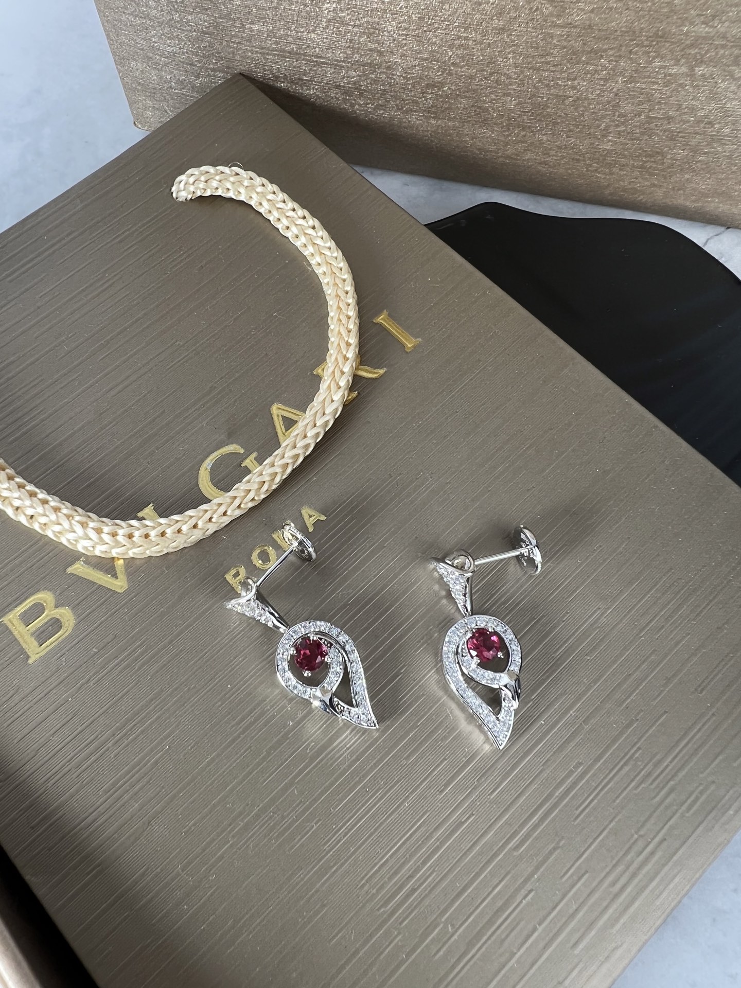 BVLGARI 宝格丽 耳钉