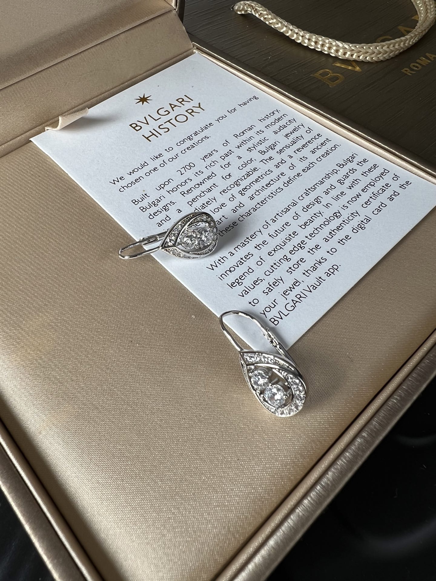 BVLGARI 宝格丽 耳钉