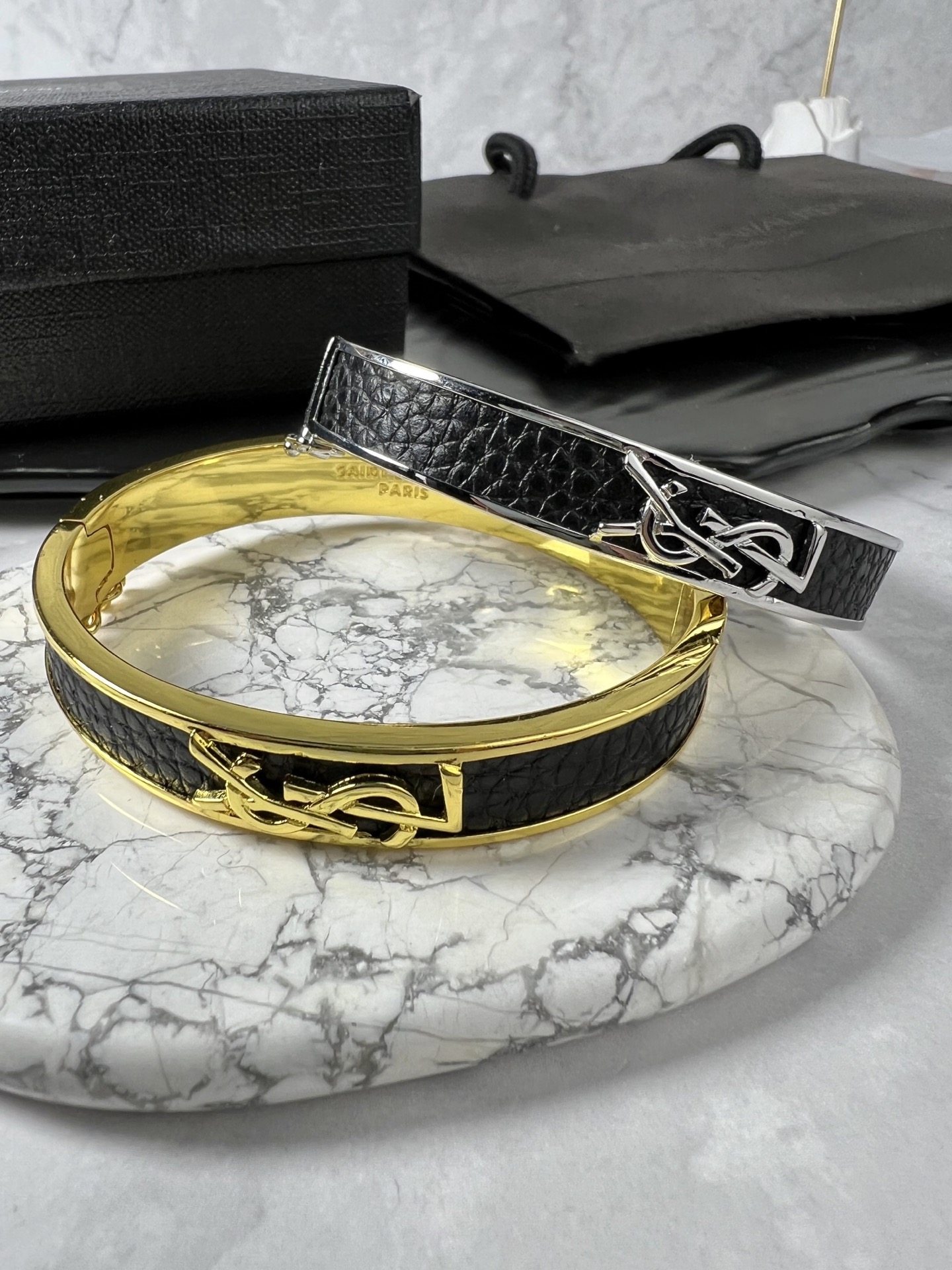 p213. YSL Saint Roland bracelet - 图片 7
