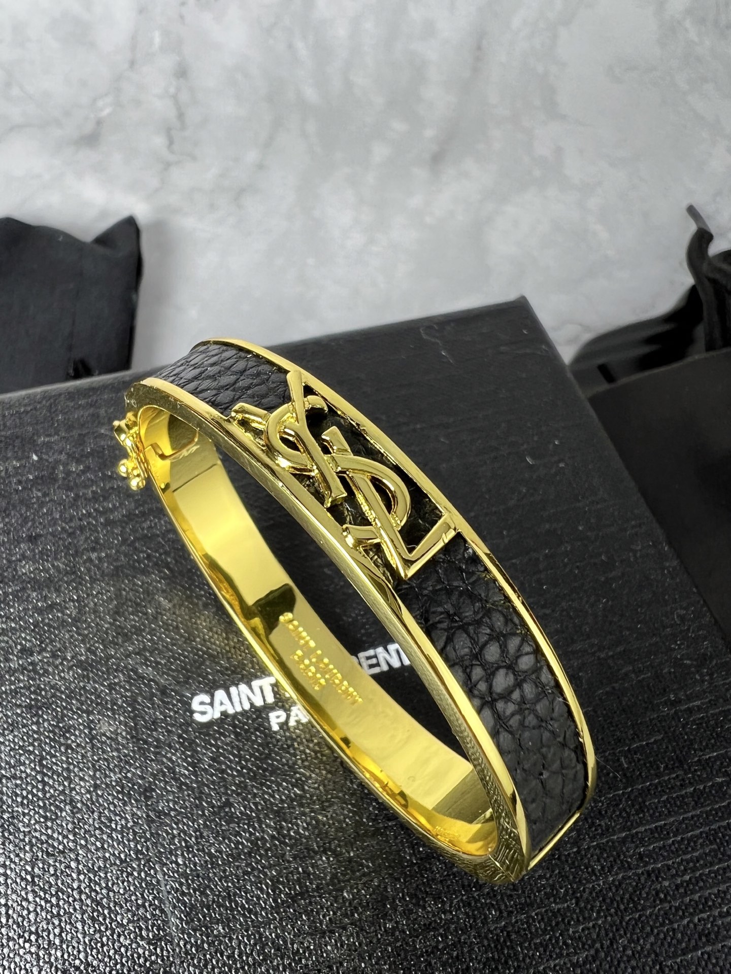 p213. YSL Saint Roland bracelet - 图片 4