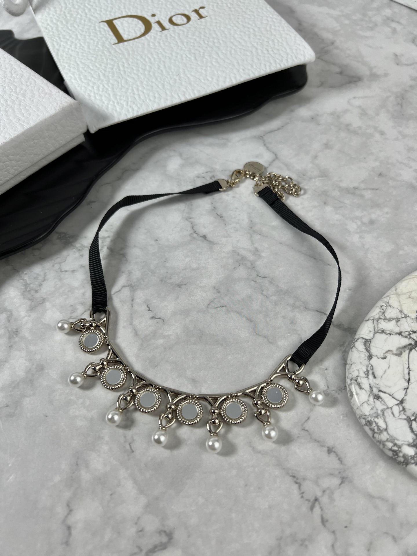 YHXL Dior
