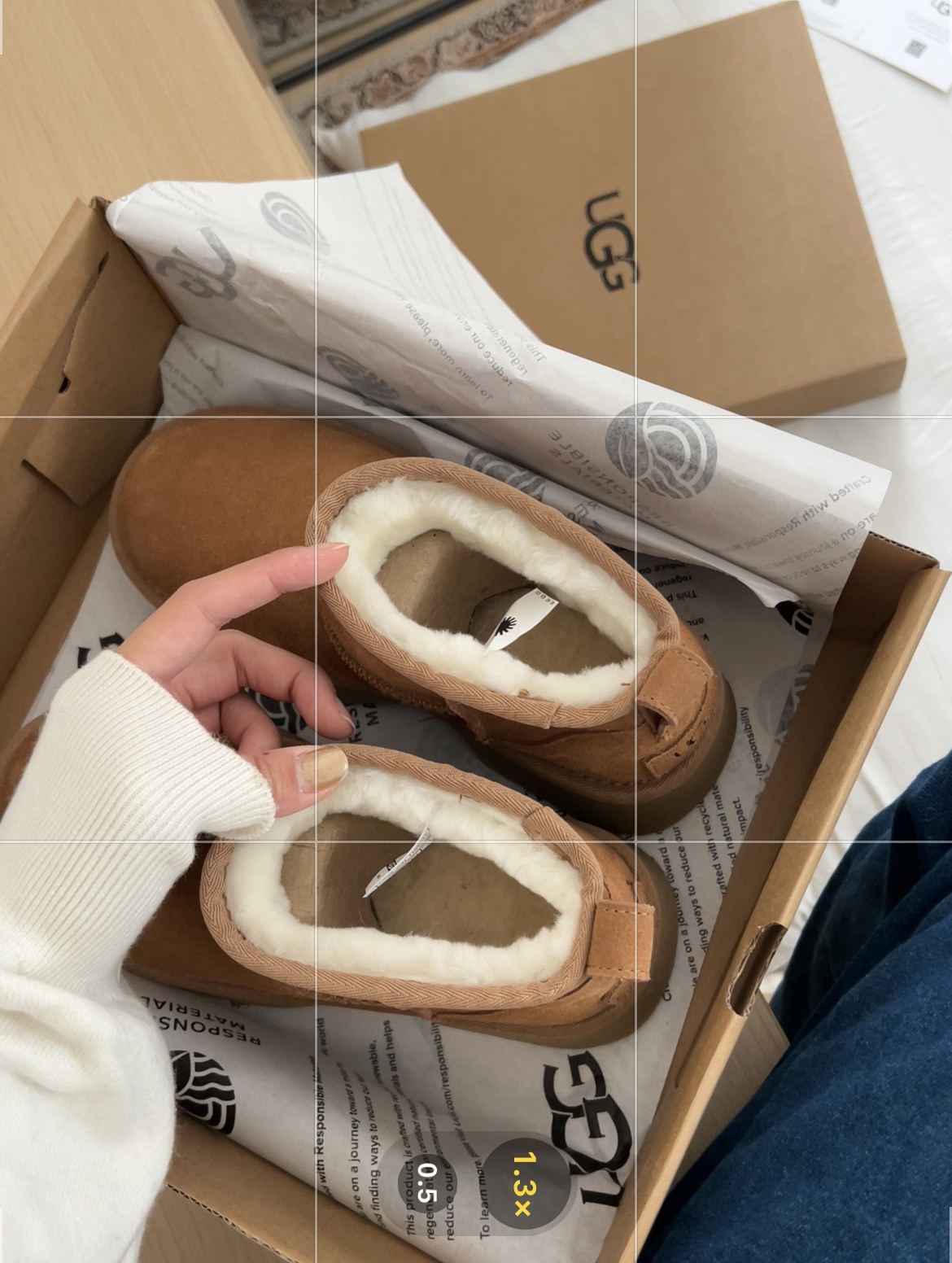 ，𝐔*g ₂₀₂₄ .厚底人鱼超短靴
24新款女士休闲舒适人鱼高跟系列 简单大方的设计 EVA大底约7c