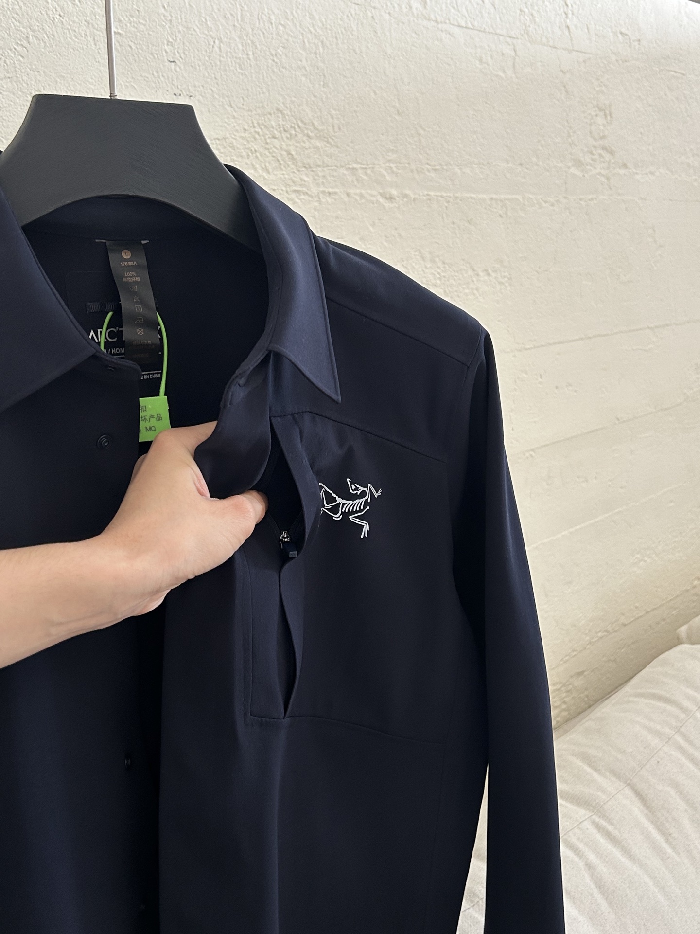 Arc'teryx Men's Long Sleeve Polo Shirt - Heat Sealed, High-Quality, Stylish 11 i1750774100848 8810 0 5