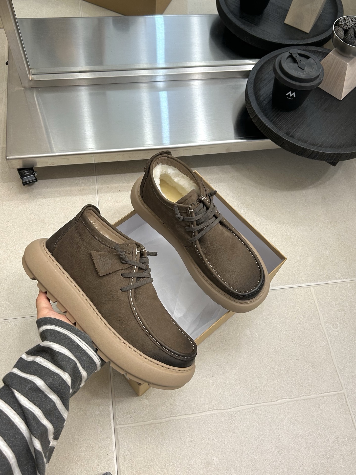🔥SEVEUGG 男士休闲系带男鞋不挑任何年龄，上脚简单大方、不论商务还是通勤都可头层牛皮！特别好打理〰