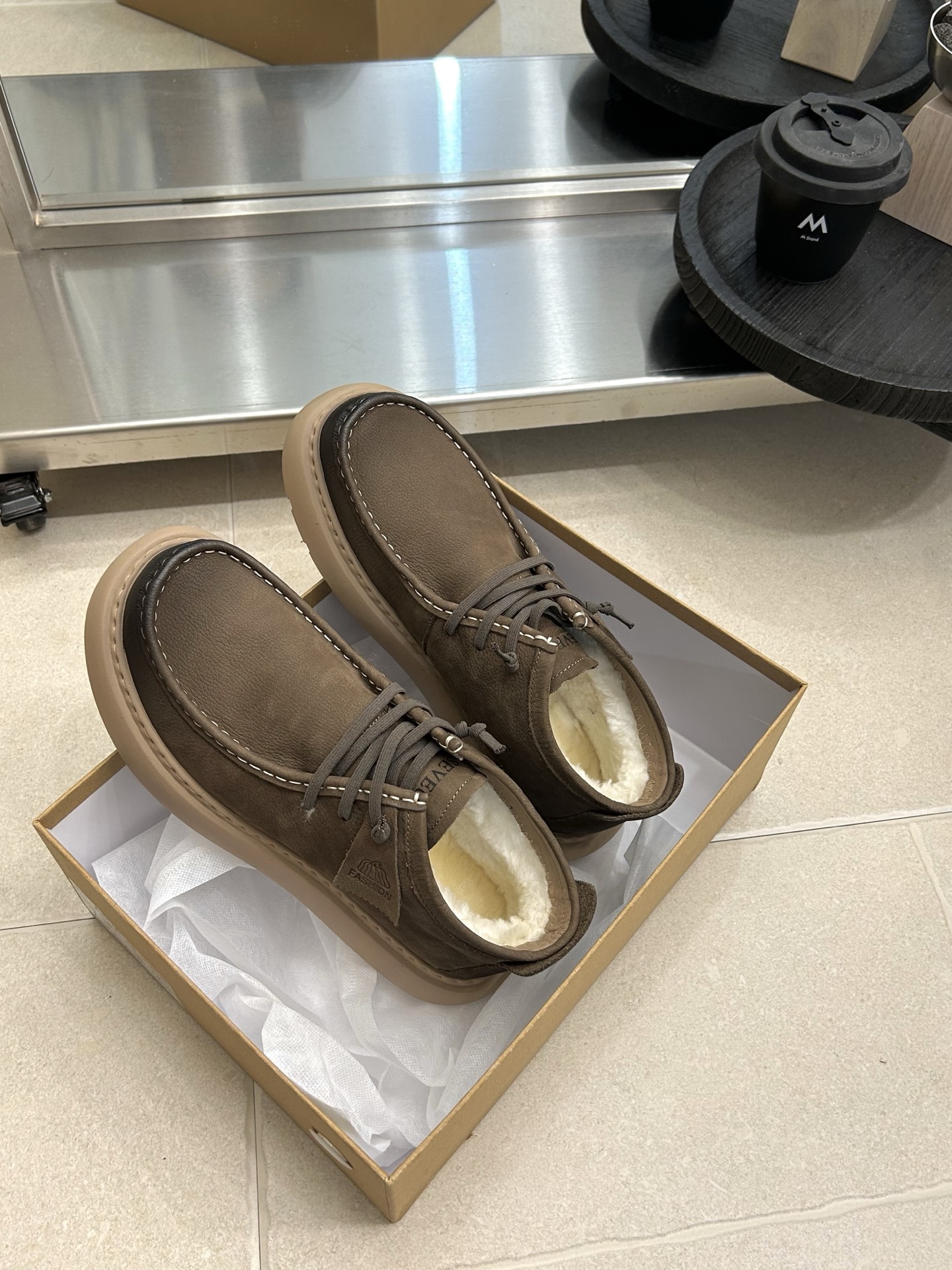 🔥SEVEUGG 男士休闲系带男鞋不挑任何年龄，上脚简单大方、不论商务还是通勤都可头层牛皮！特别好打理〰