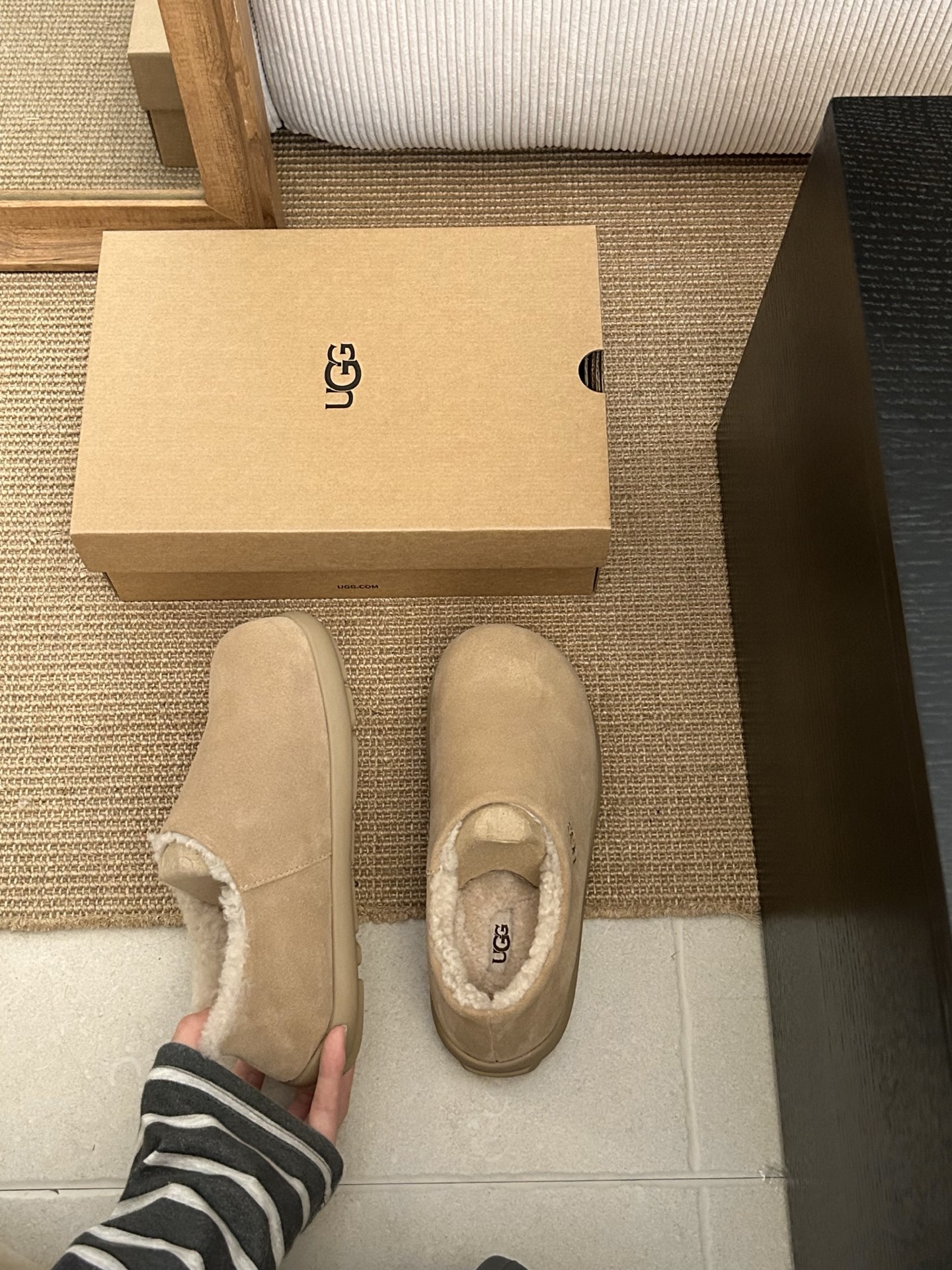 🔥𝐔*𝐠 ₂₀₂₅ . 小土豆全包一脚蹬简单大方又百搭的款式内里泰迪小卷毛 超有秋冬感质感拉满 秋冬必须