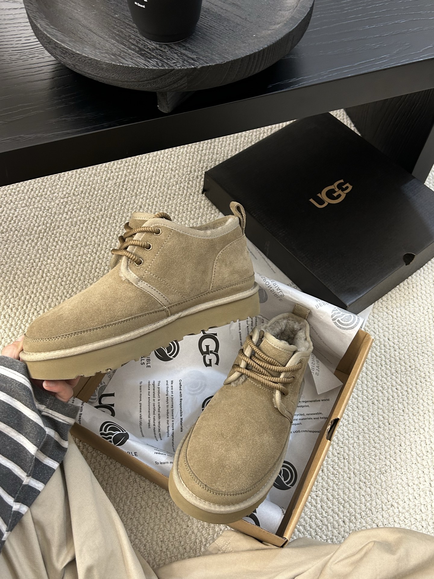 🔥UGG男款粗带小贝轻便男鞋，牛皮羊毛！舒适百搭三色：栗色。羚羊 黑色 ！码数：40-44码！