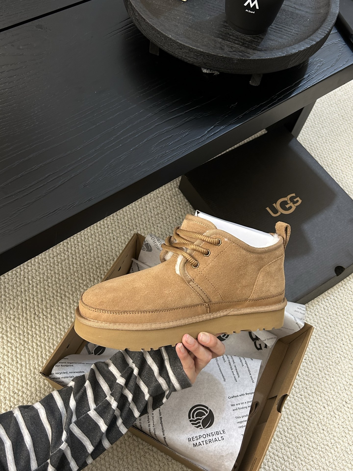 🔥UGG男款粗带小贝轻便男鞋，牛皮羊毛！舒适百搭三色：栗色。羚羊 黑色 ！码数：40-44码！