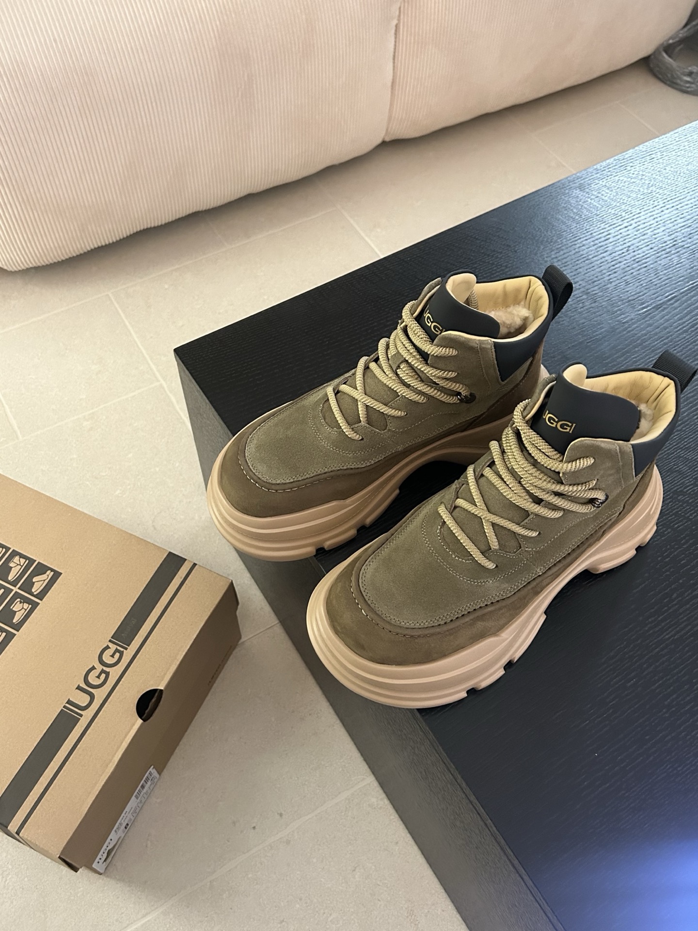 🔥𝐔*𝐠 ₂₀₂₅ . YM-525 工装马丁男鞋时尚感十足 休闲百搭 很年轻系列牛皮鞋面高级又不显老气