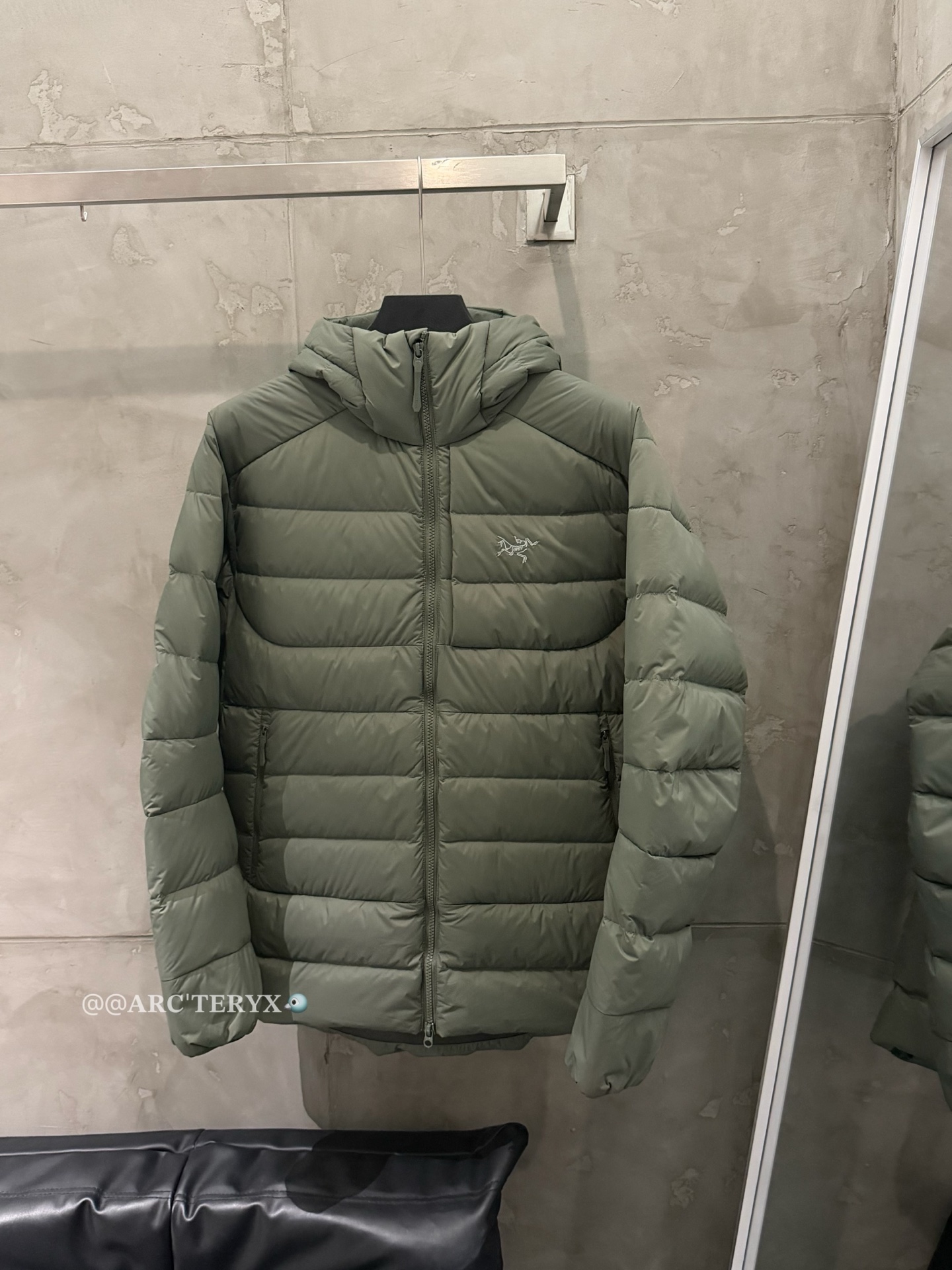 Arcteryx始祖鸟 THORIUM Hoody 750蓬鹅绒/幽雾绿.