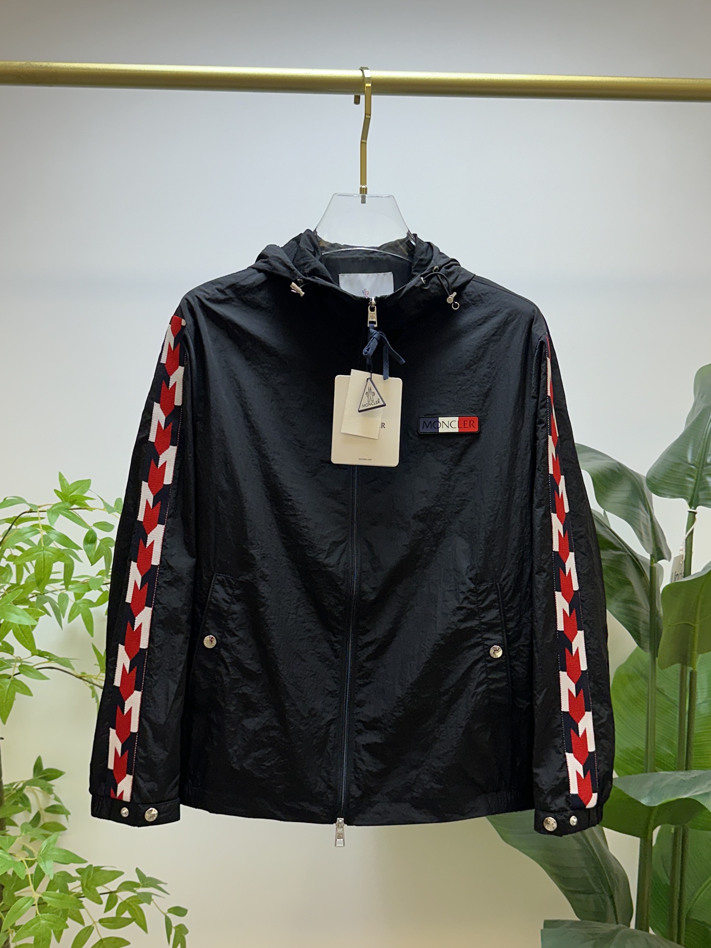 Moncler Jacket 04976