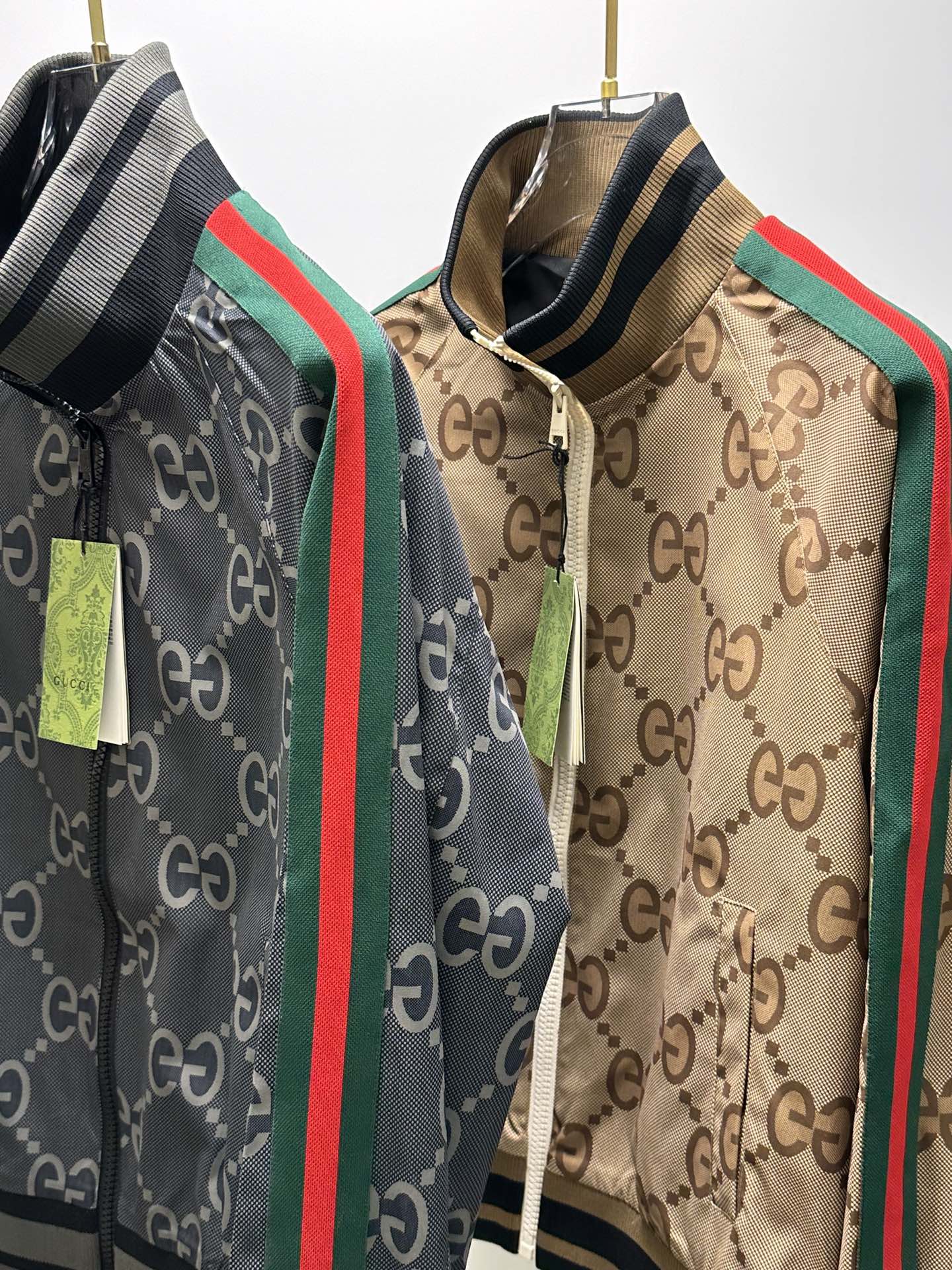 Alternative view of Jacket 04988