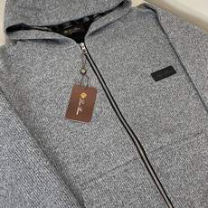 Loro Piana&lP🆕FW2025新款针织毛呢连帽夹克外套。全系采用原版五金,非常高级,立挺有型; Loro Piana&lP🆕FW2025新款针织毛呢连帽夹克外套。全系采用原版五金,非常高级,立挺有型;